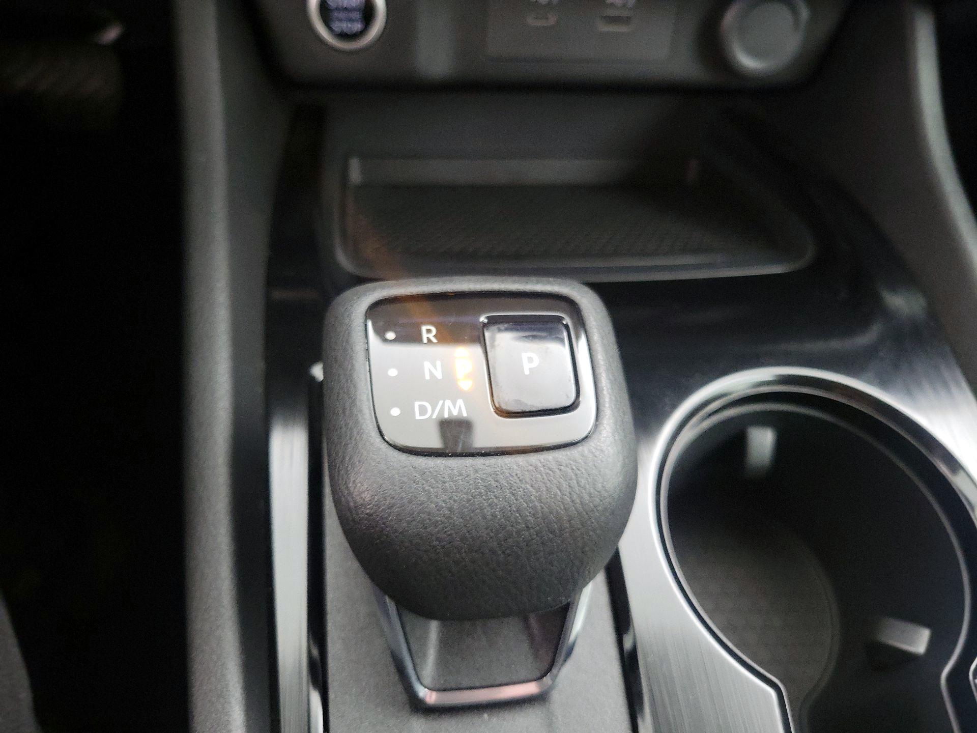 Thumbnail: 2023 Nissan Rogue - 17