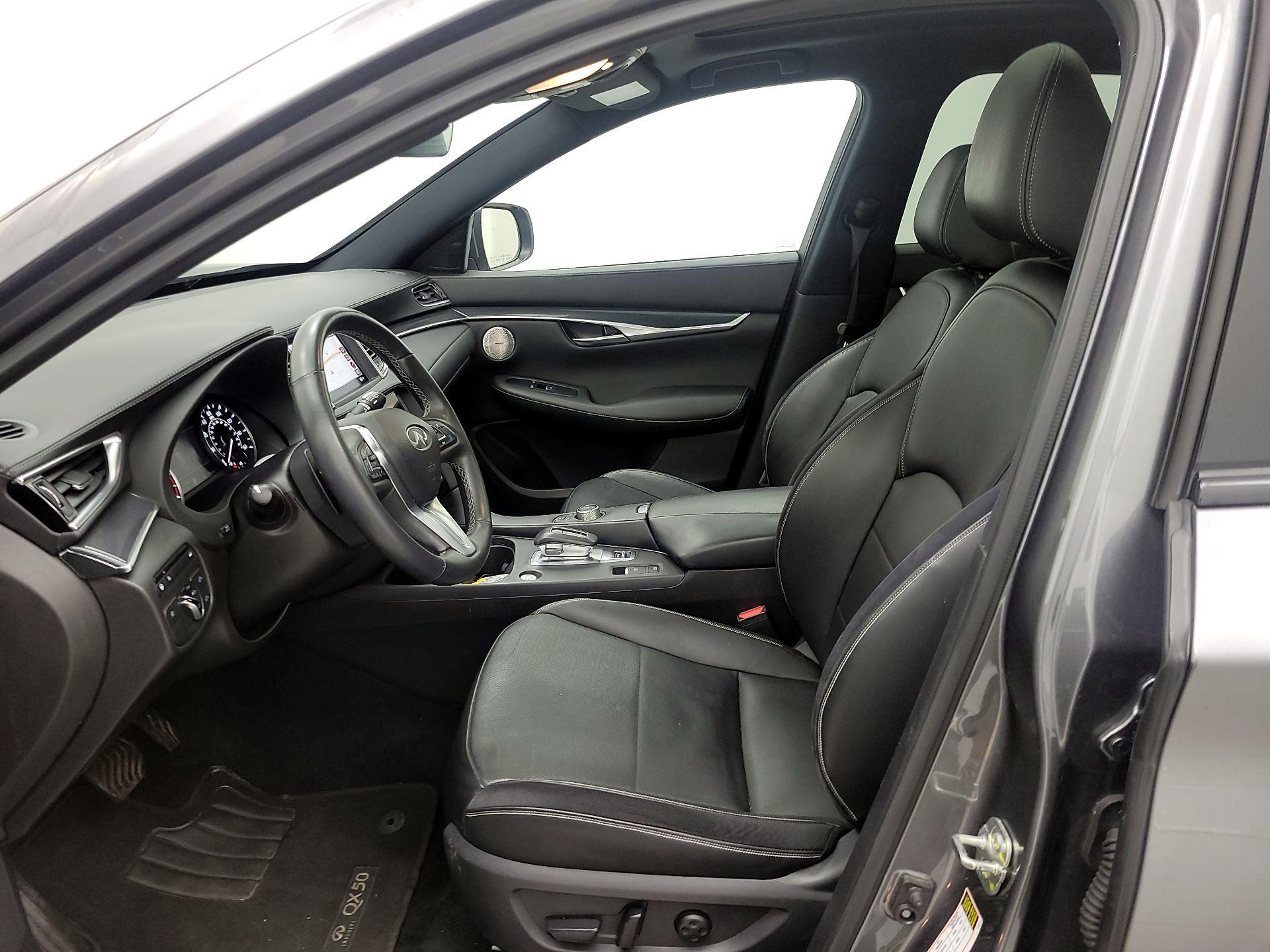 Thumbnail: 2023 INFINITI QX50 - 11