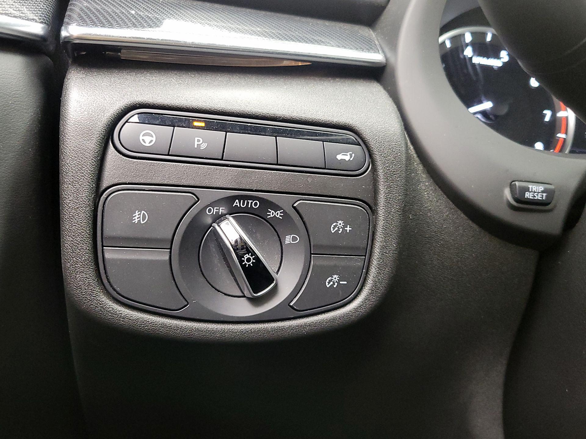 Thumbnail: 2023 INFINITI QX50 - 13