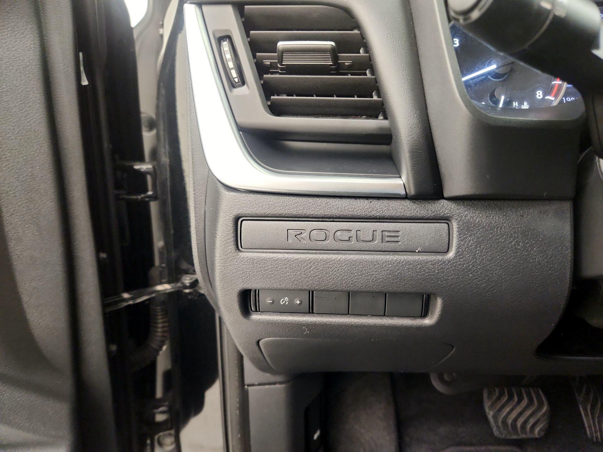 Thumbnail: 2023 Nissan Rogue - 13