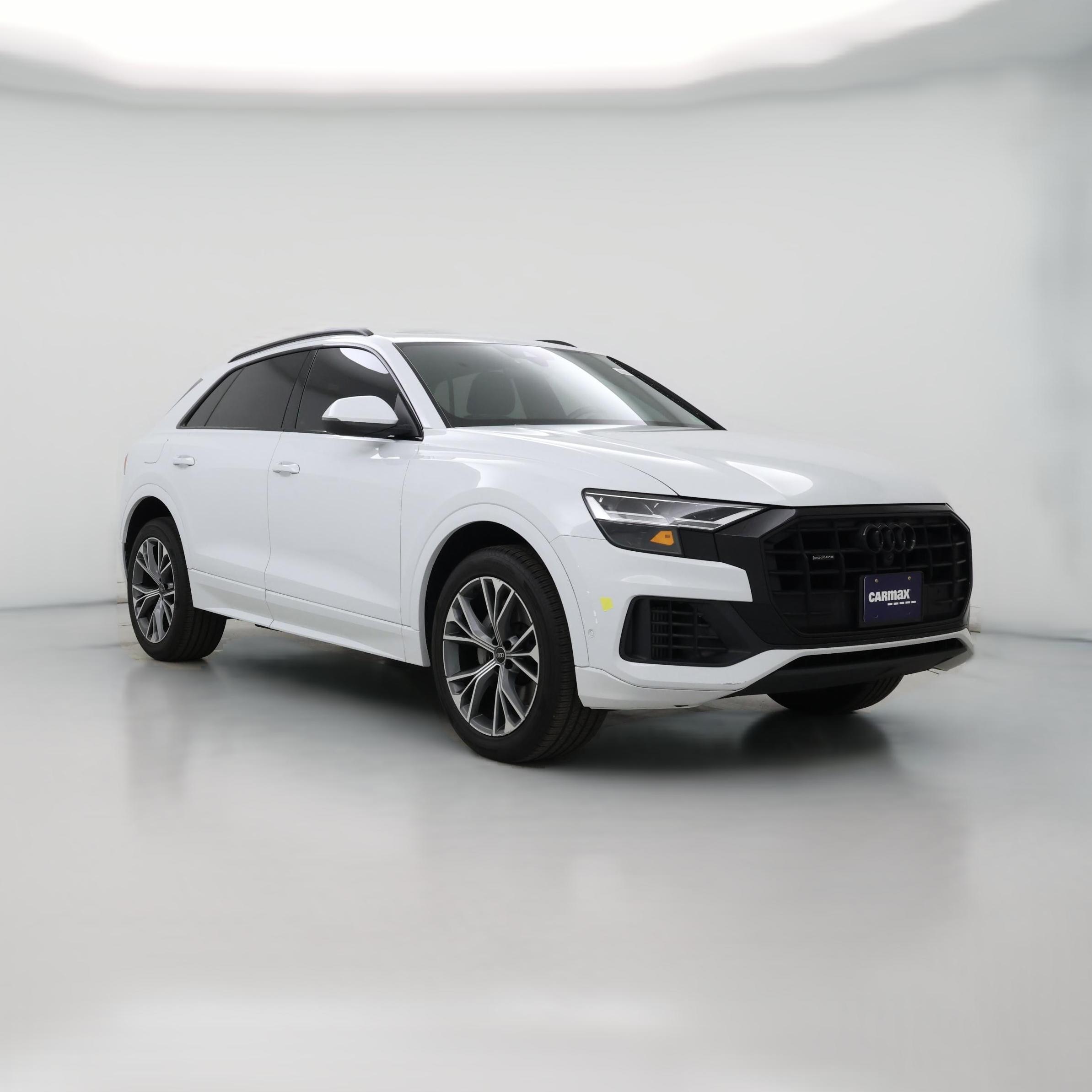 Thumbnail: 2021 Audi Q8 - 1