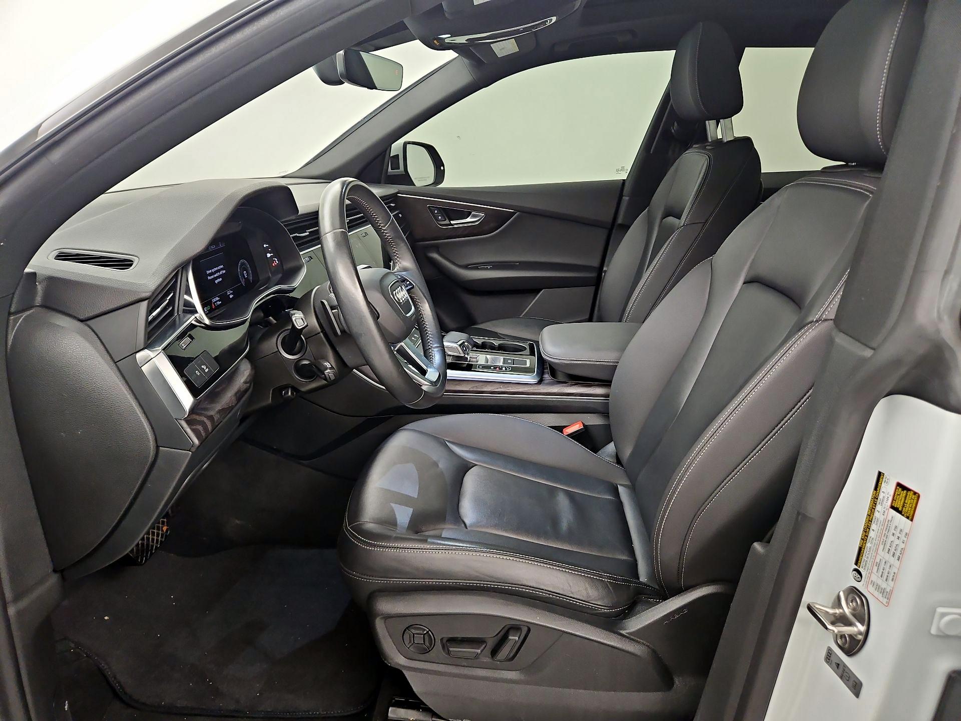 Thumbnail: 2021 Audi Q8 - 11