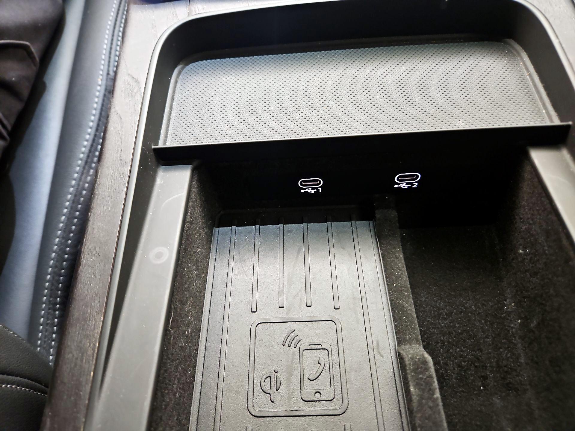 Thumbnail: 2021 Audi Q8 - 19