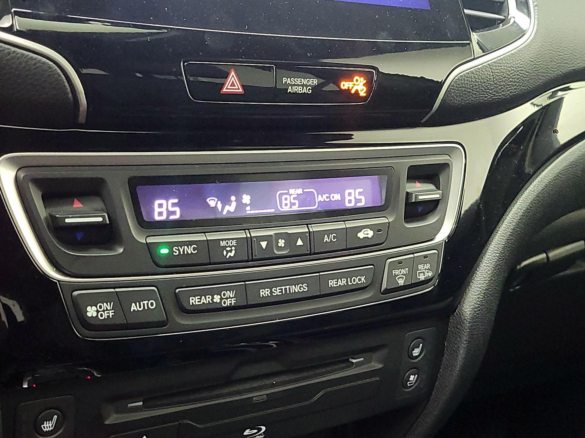 Thumbnail: 2022 Honda Pilot - 17