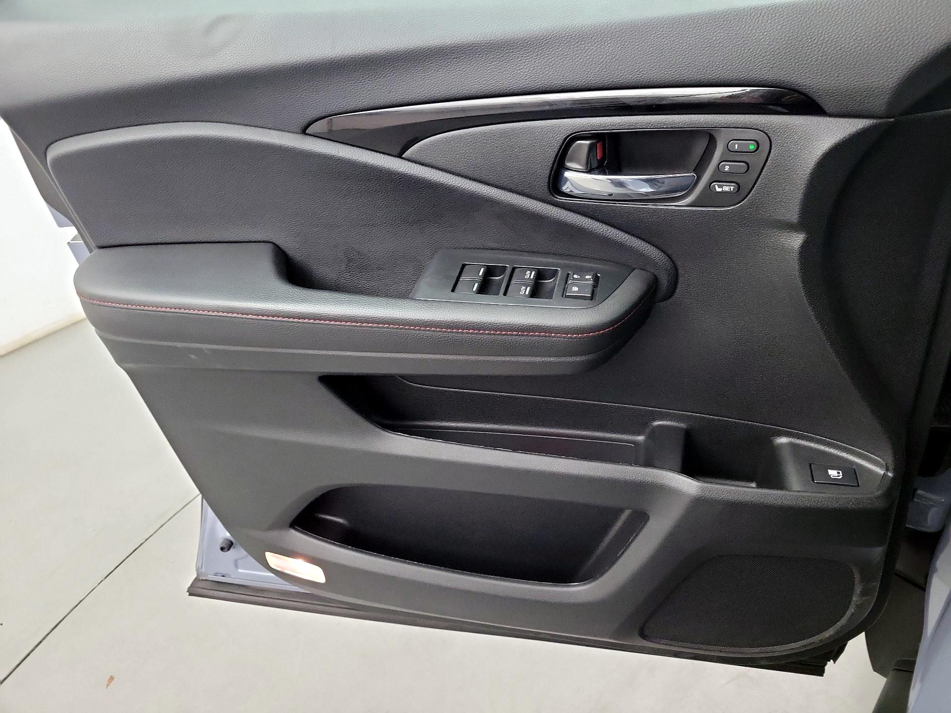 Thumbnail: 2022 Honda Ridgeline - 10