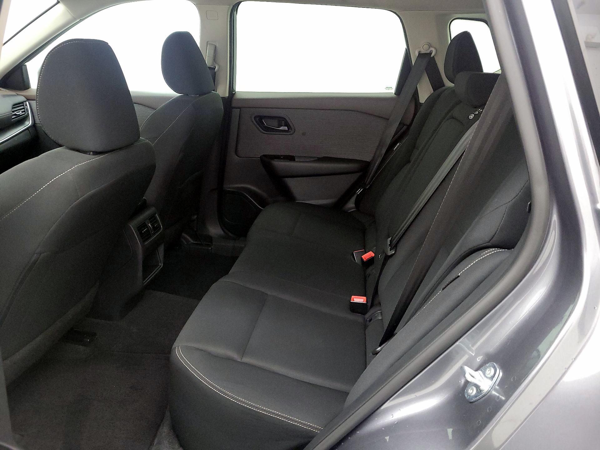 Thumbnail: 2023 Nissan Rogue - 18