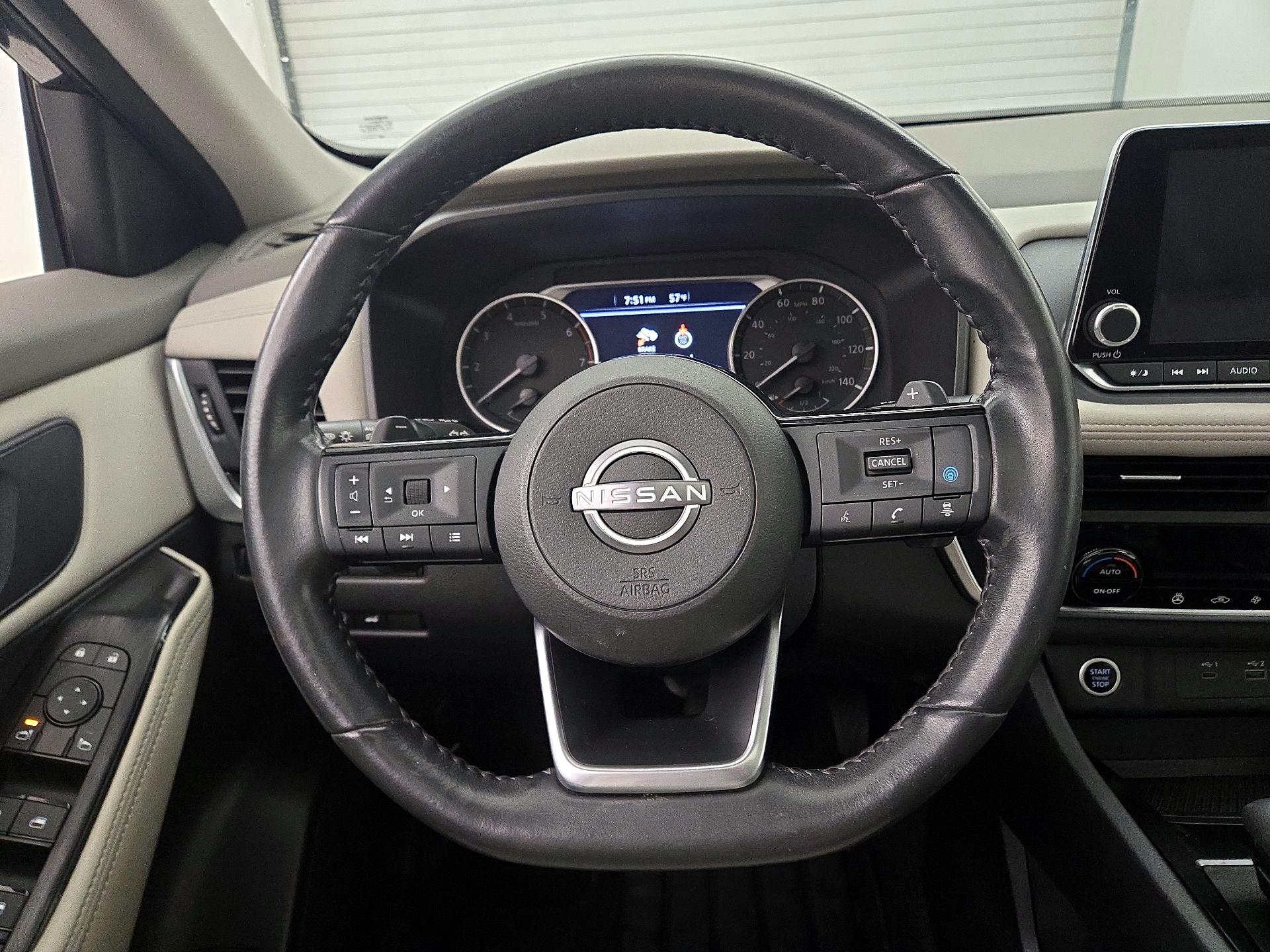 Thumbnail: 2023 Nissan Rogue - 10