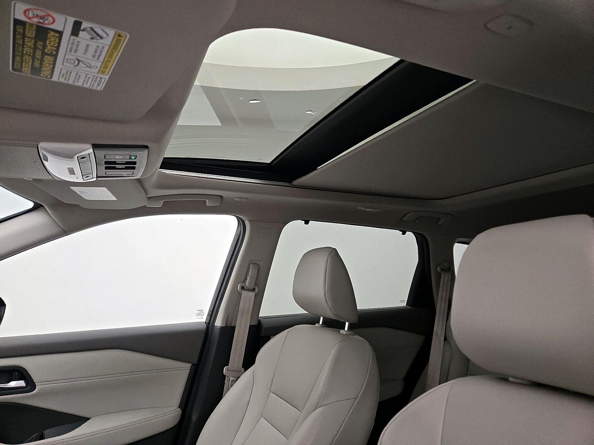 Thumbnail: 2023 Nissan Rogue - 19