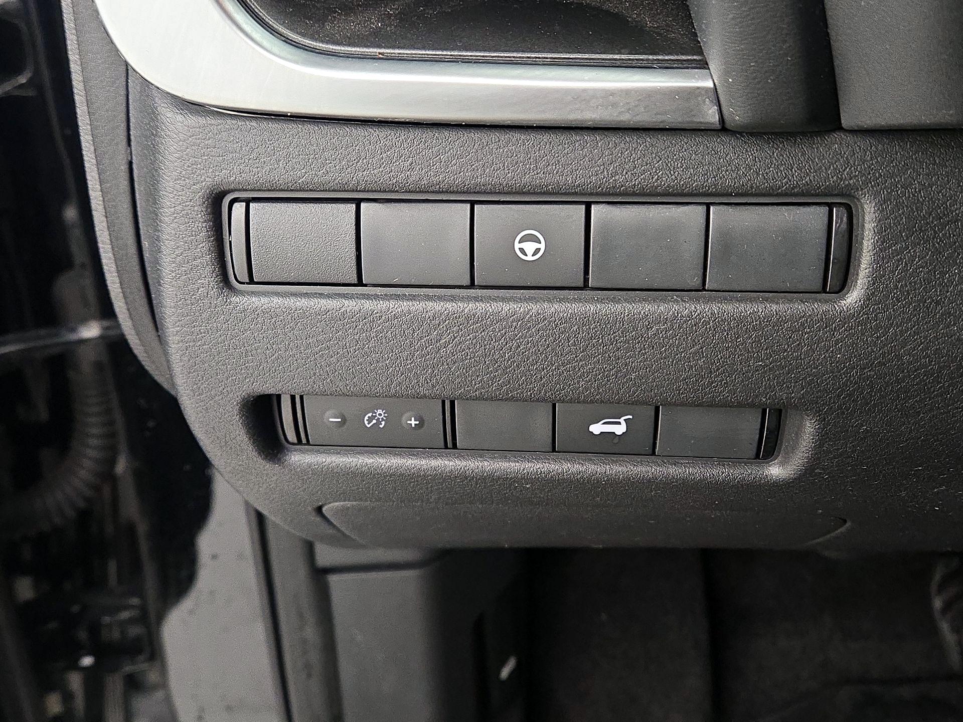 Thumbnail: 2023 Nissan Rogue - 13