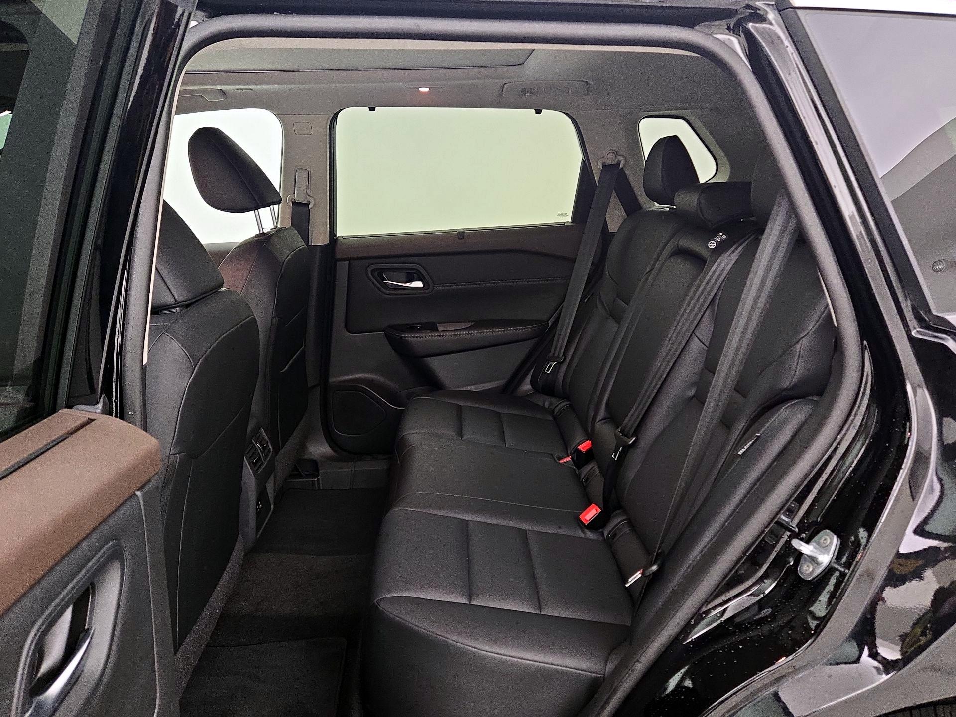 Thumbnail: 2023 Nissan Rogue - 19