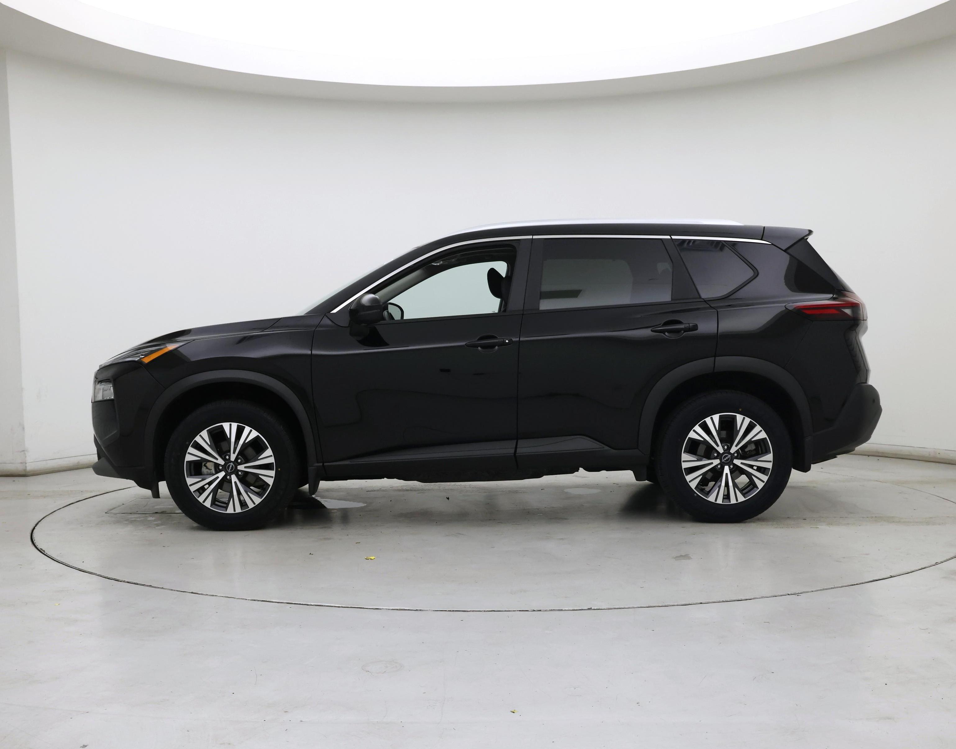 Thumbnail: 2023 Nissan Rogue - 3