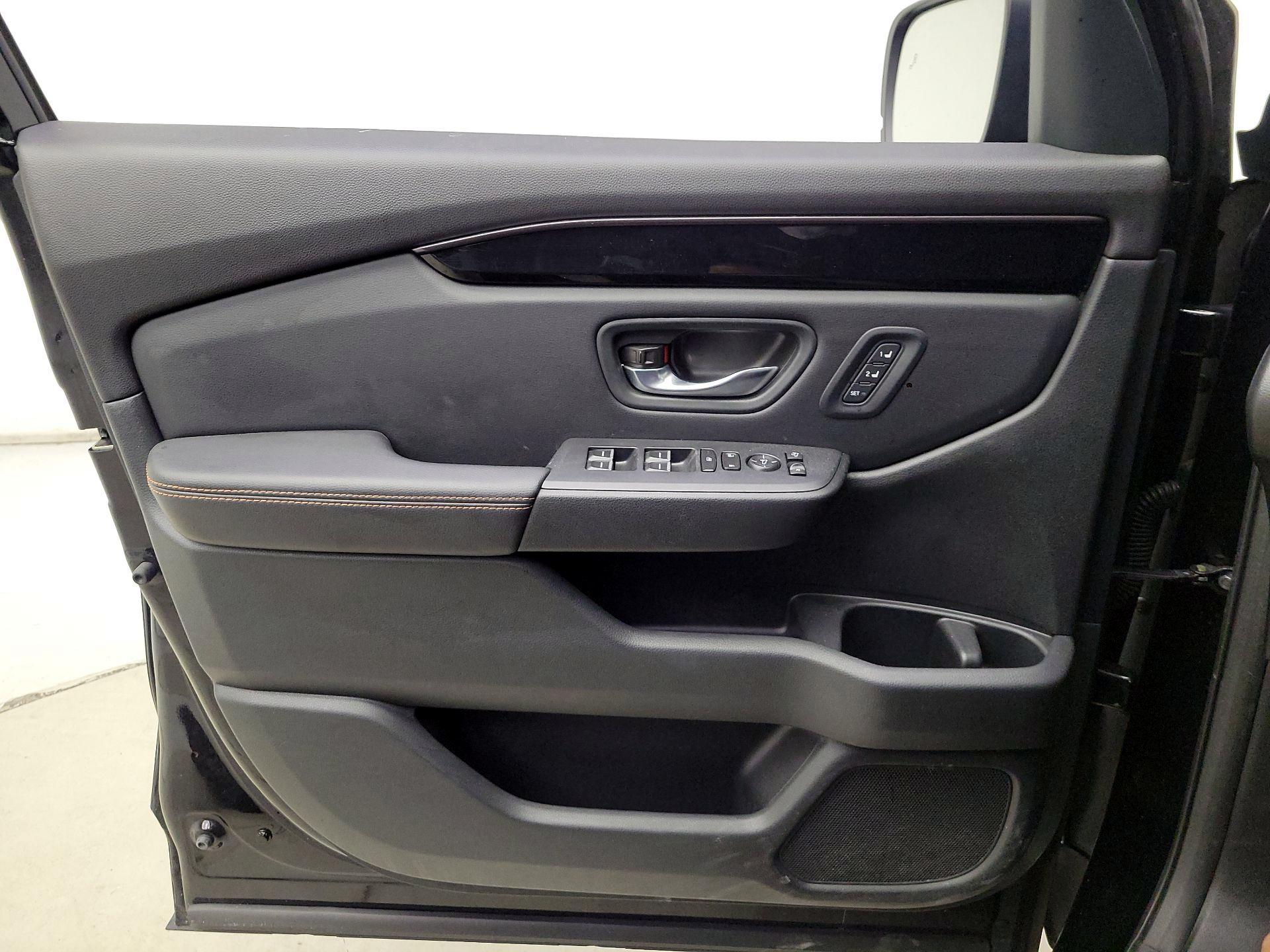 Thumbnail: 2023 Honda Pilot - 12