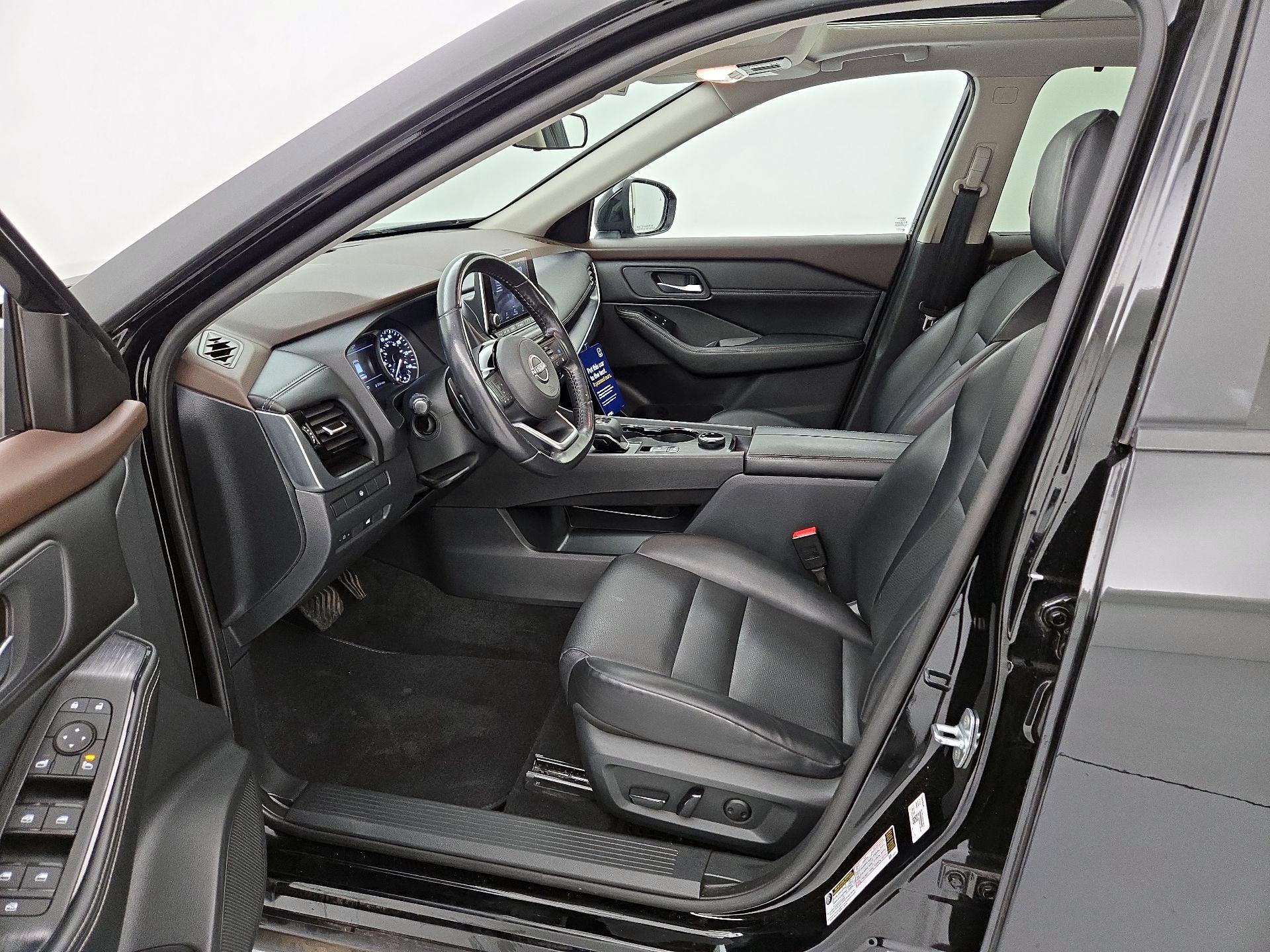 Thumbnail: 2023 Nissan Rogue - 11