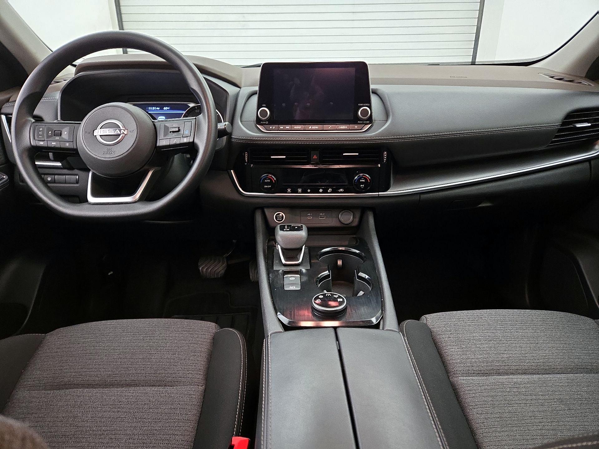 Thumbnail: 2023 Nissan Rogue - 9