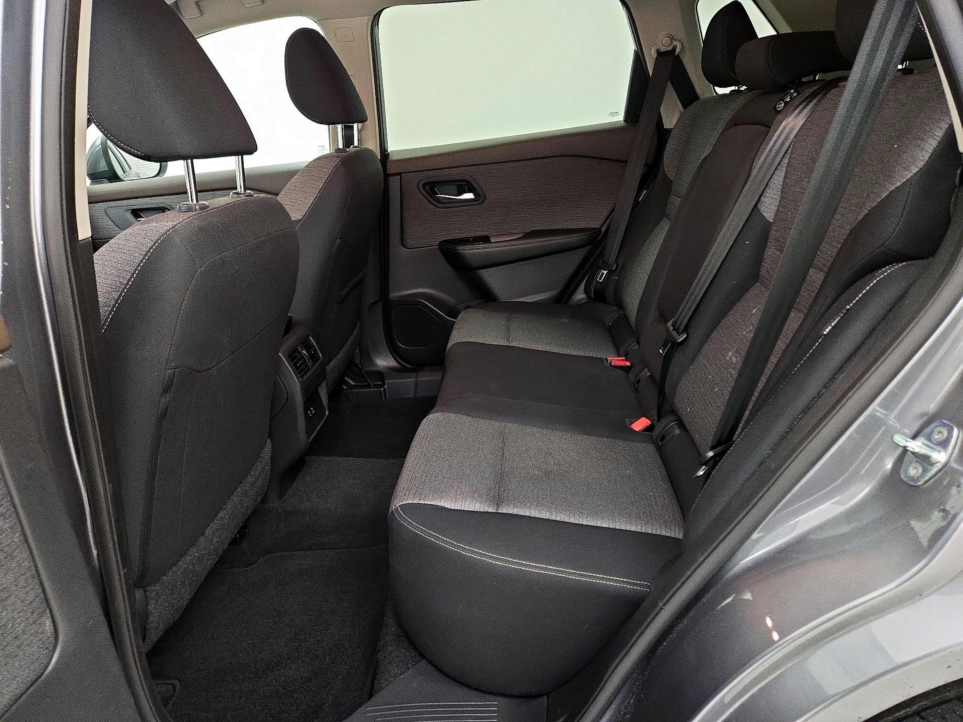 Thumbnail: 2023 Nissan Rogue - 19