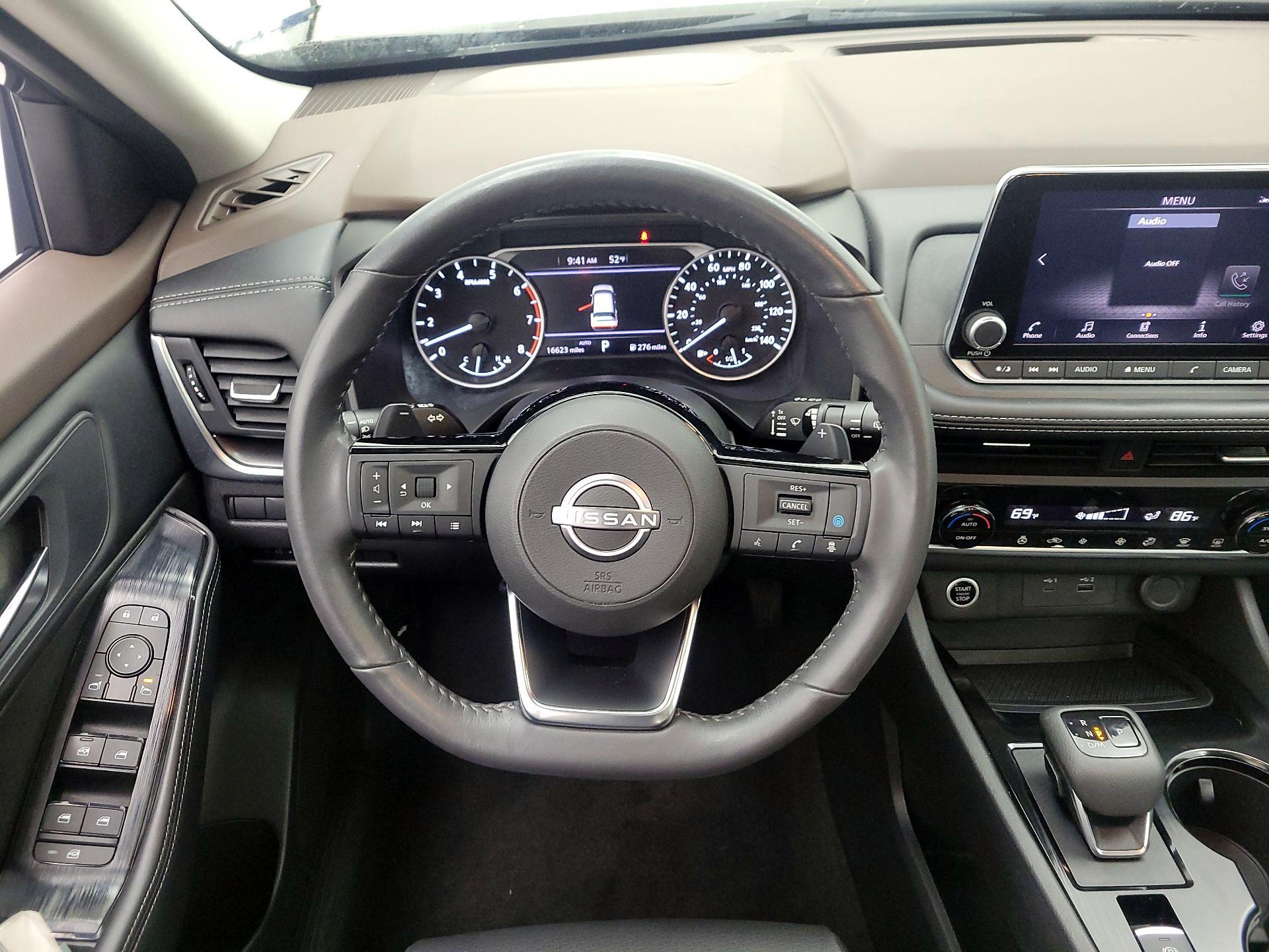 Thumbnail: 2023 Nissan Rogue - 10