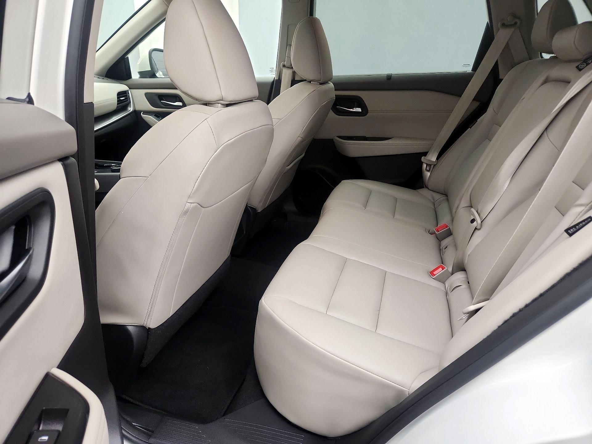 Thumbnail: 2023 Nissan Rogue - 20