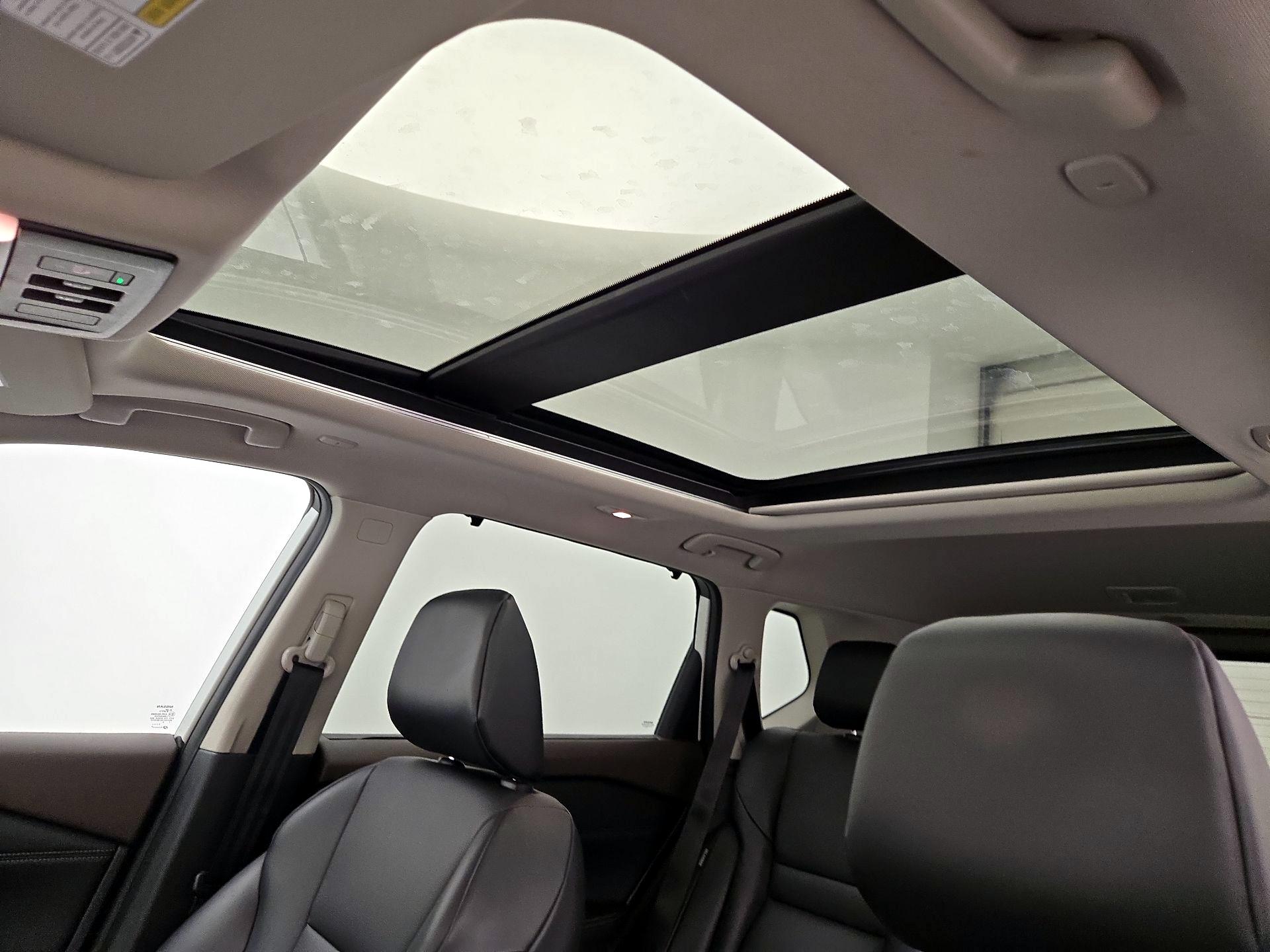 Thumbnail: 2023 Nissan Rogue - 19