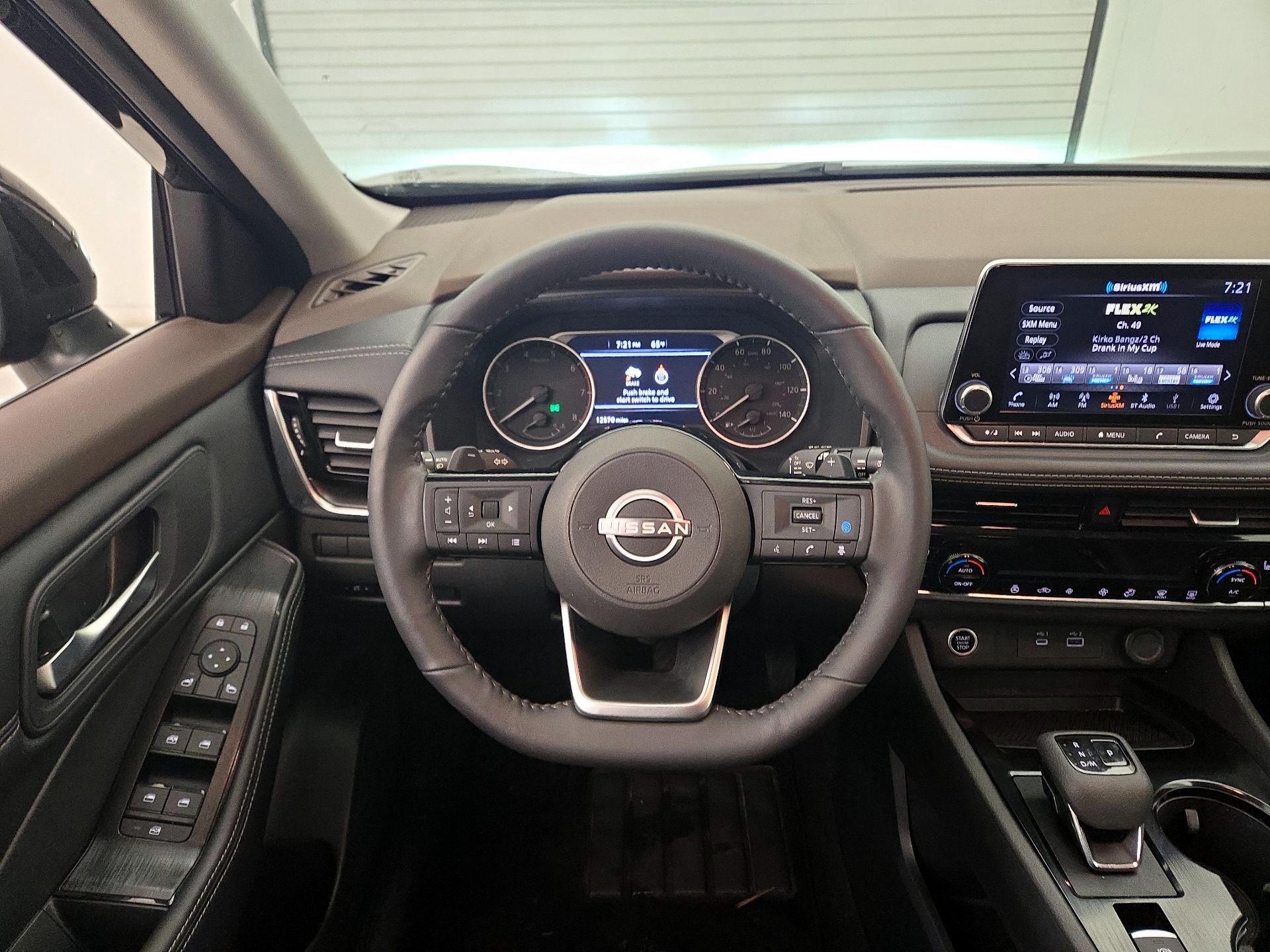 Thumbnail: 2023 Nissan Rogue - 10