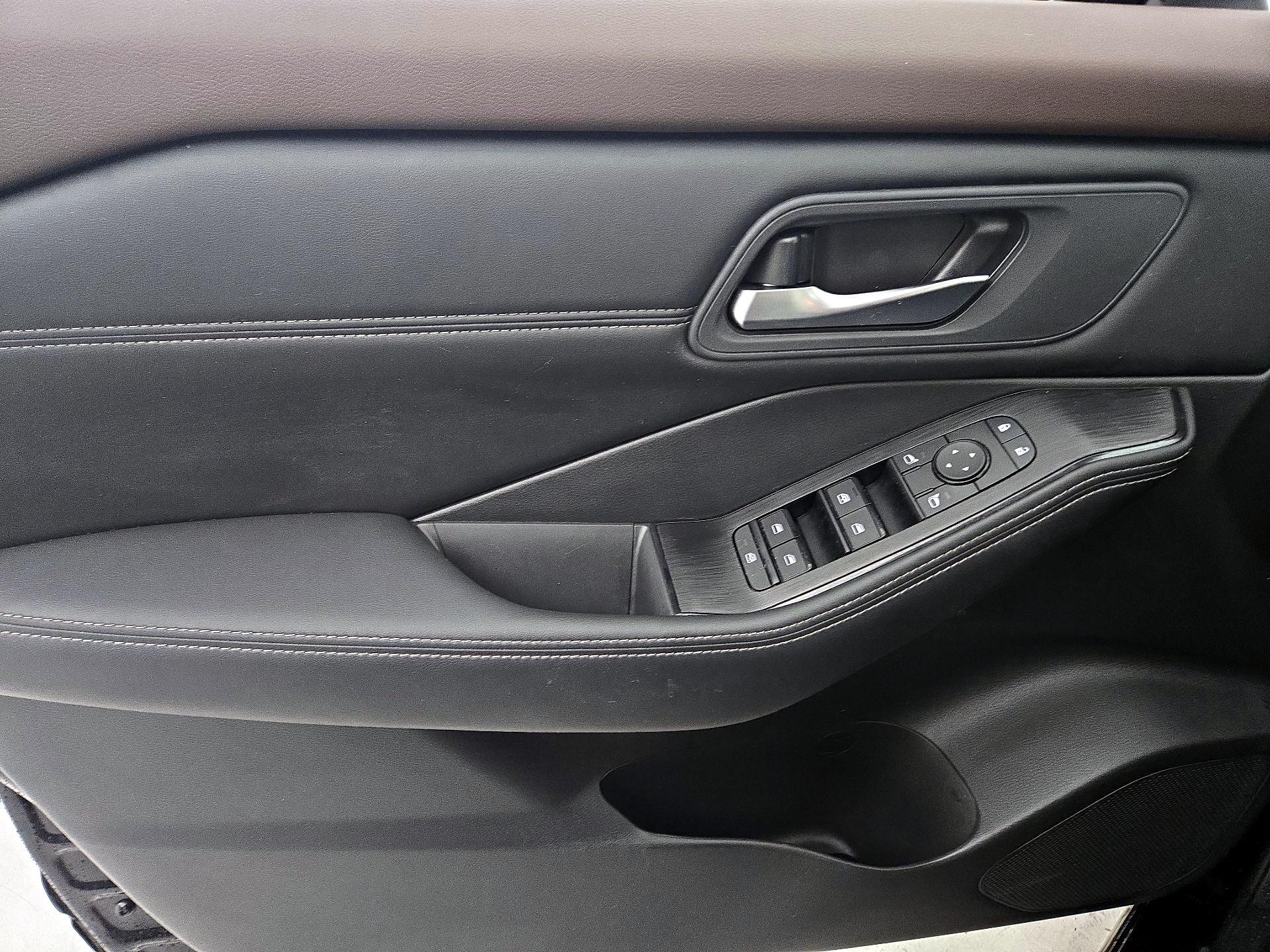 Thumbnail: 2023 Nissan Rogue - 12