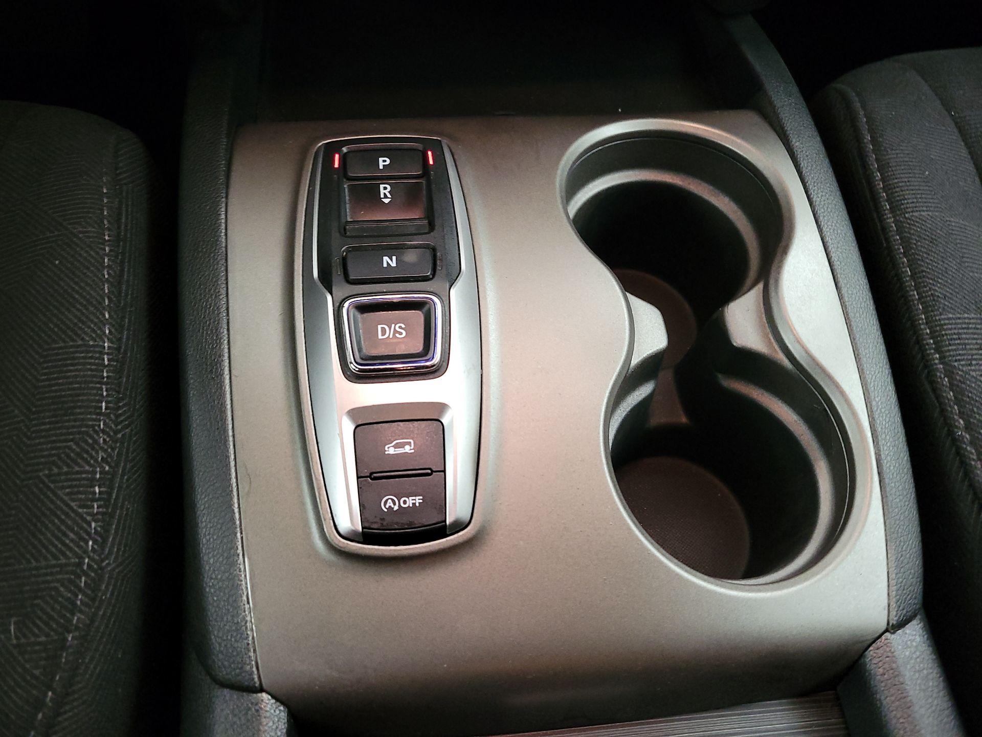 Thumbnail: 2022 Honda Pilot - 17