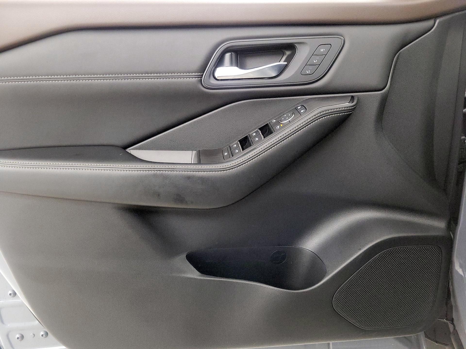 Thumbnail: 2023 Nissan Rogue - 12