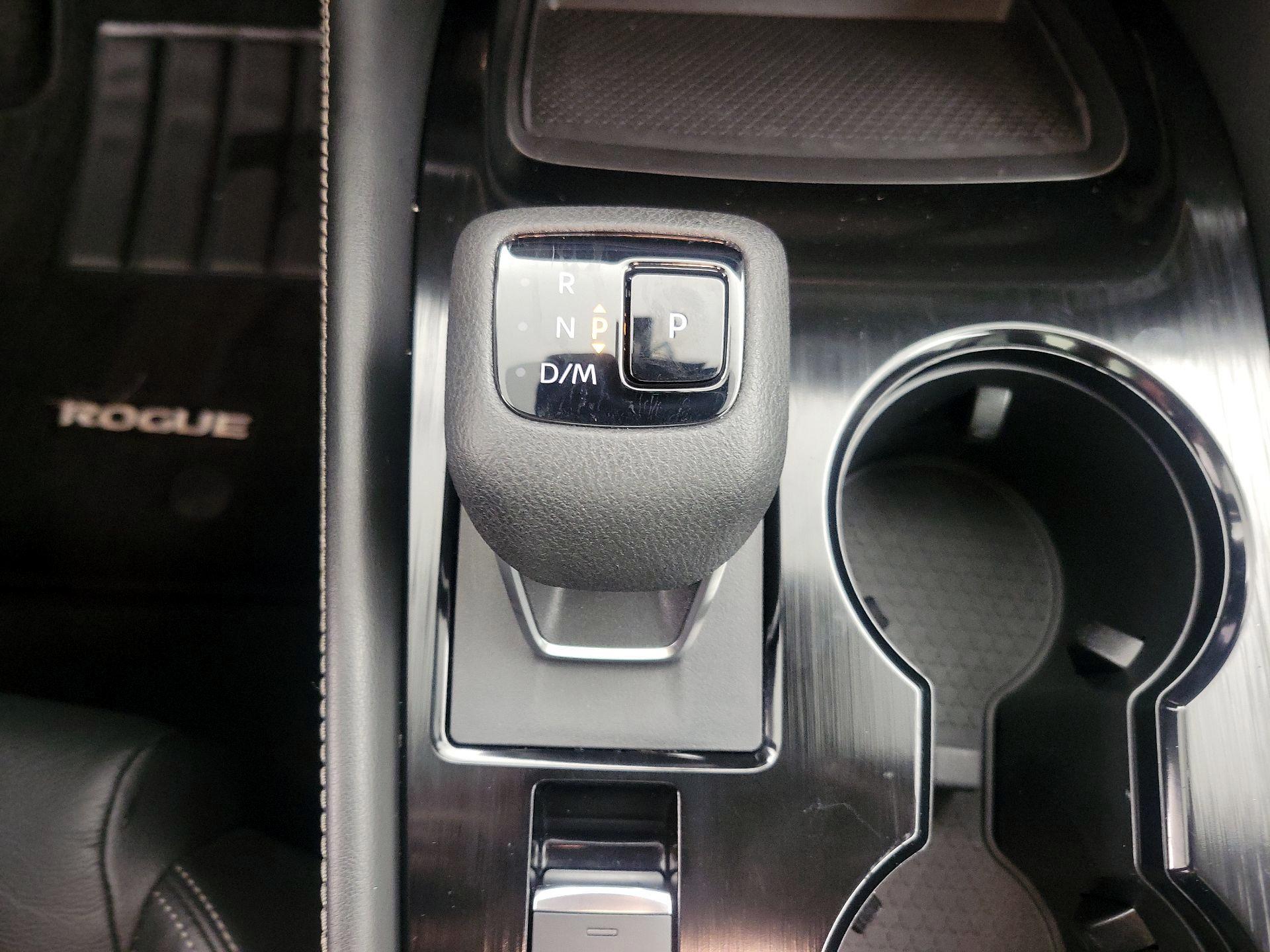 Thumbnail: 2023 Nissan Rogue - 18