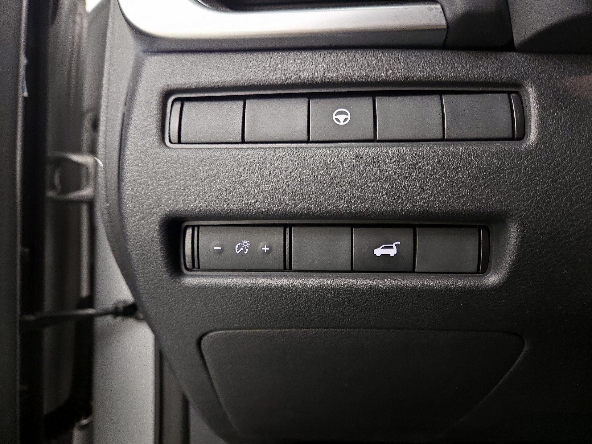 Thumbnail: 2023 Nissan Rogue - 13