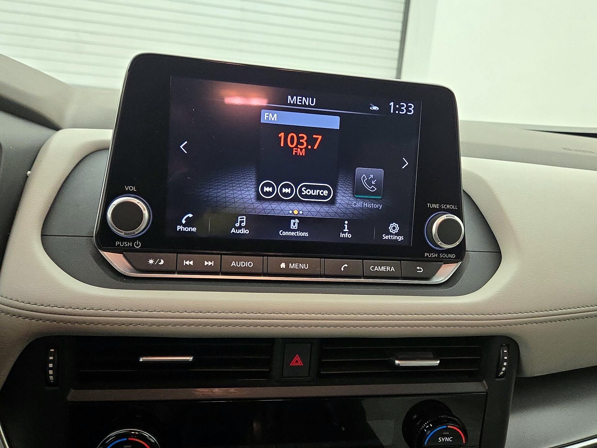 Thumbnail: 2023 Nissan Rogue - 15