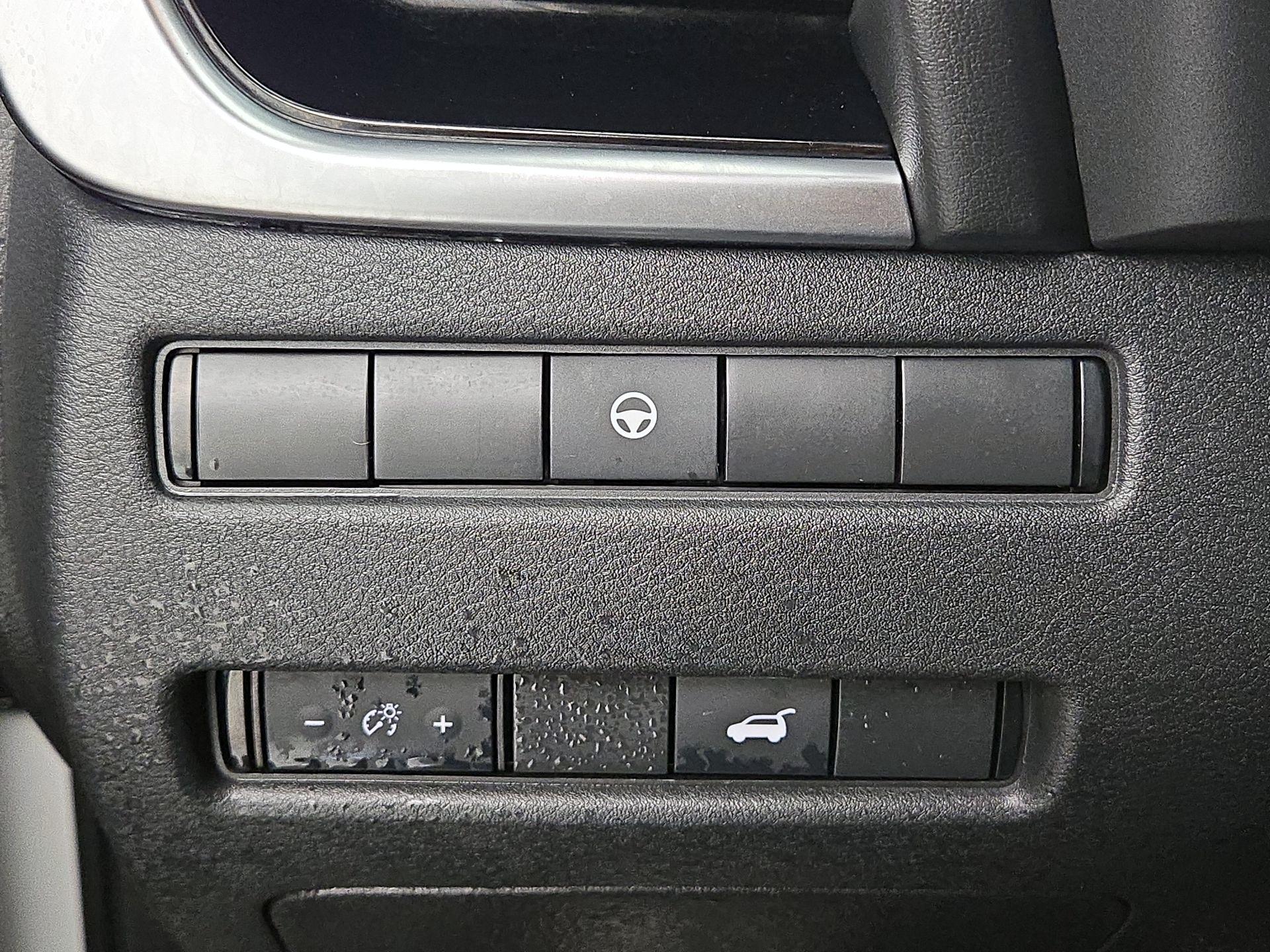 Thumbnail: 2023 Nissan Rogue - 14