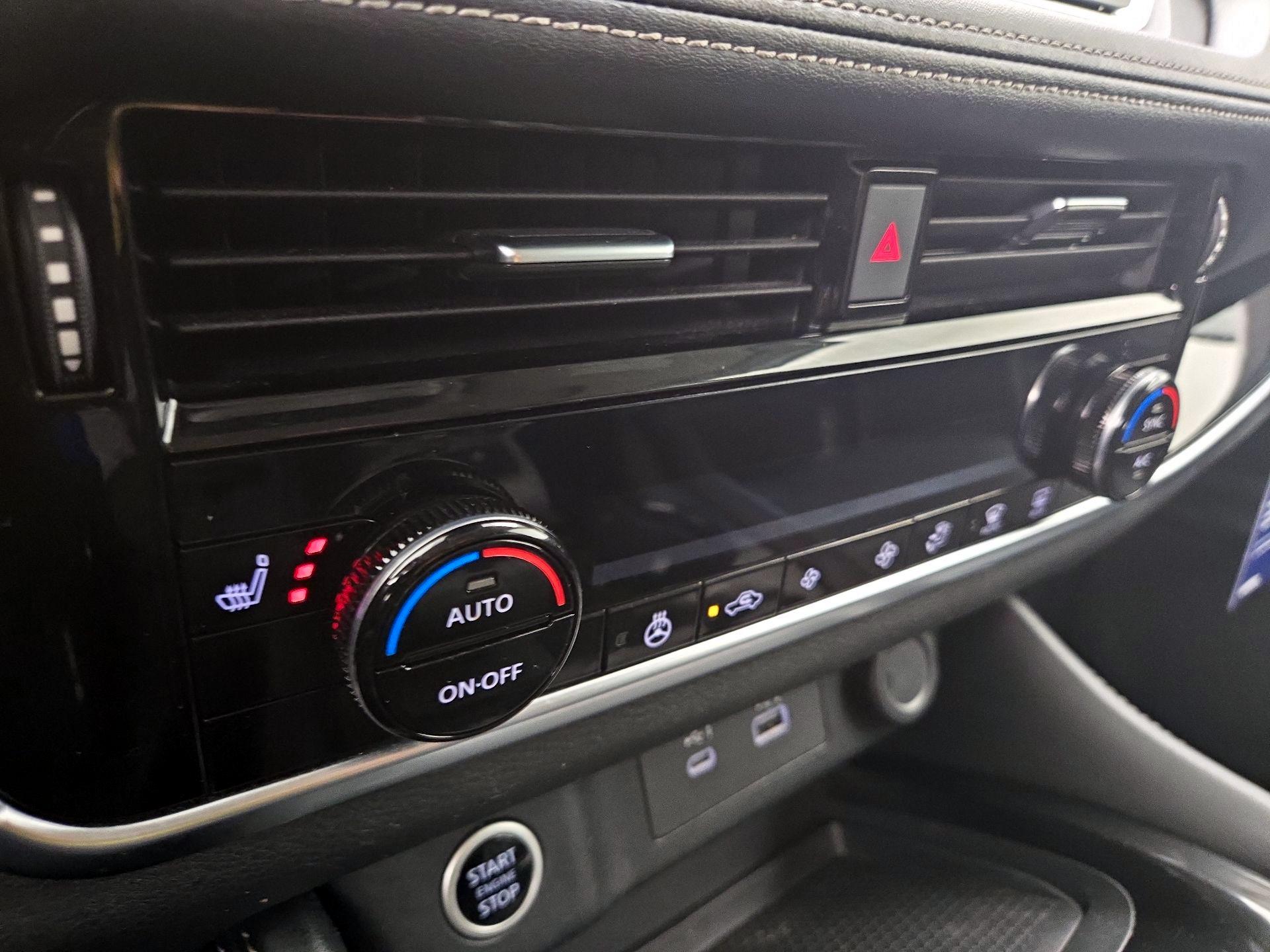 Thumbnail: 2023 Nissan Rogue - 17