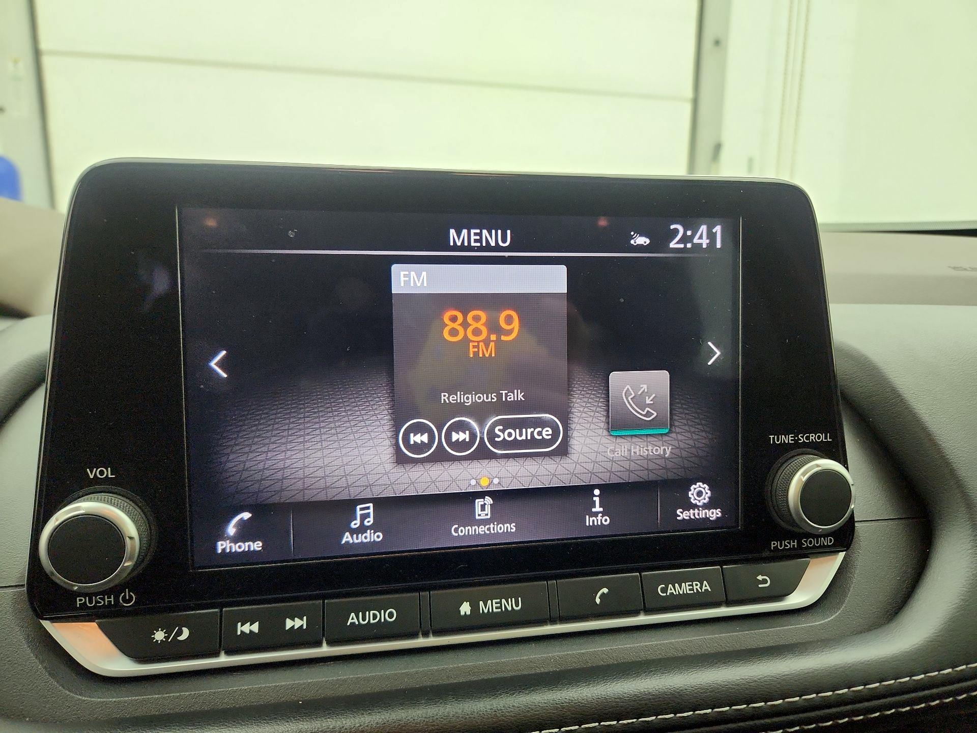 Thumbnail: 2023 Nissan Rogue - 15