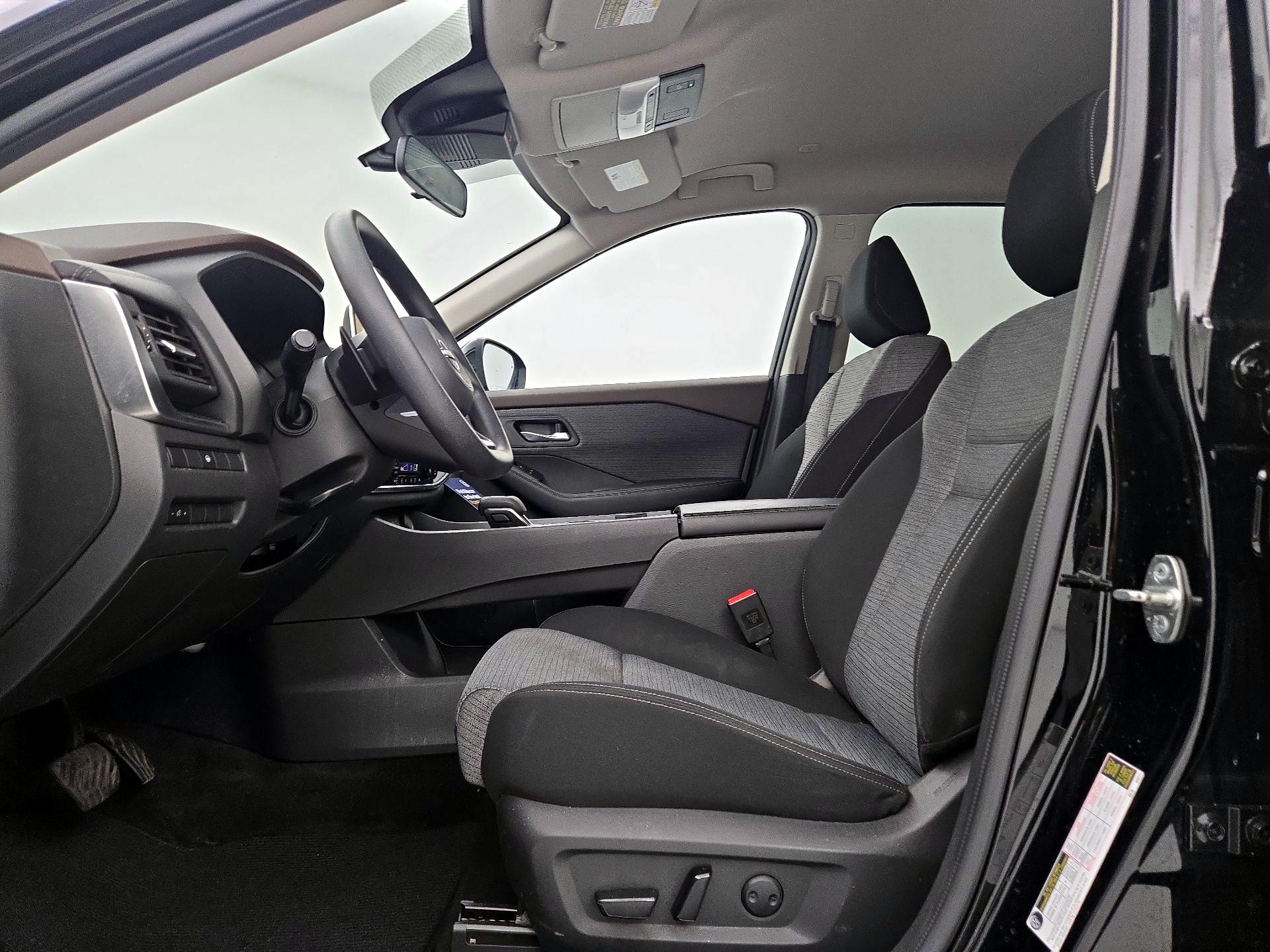 Thumbnail: 2023 Nissan Rogue - 11