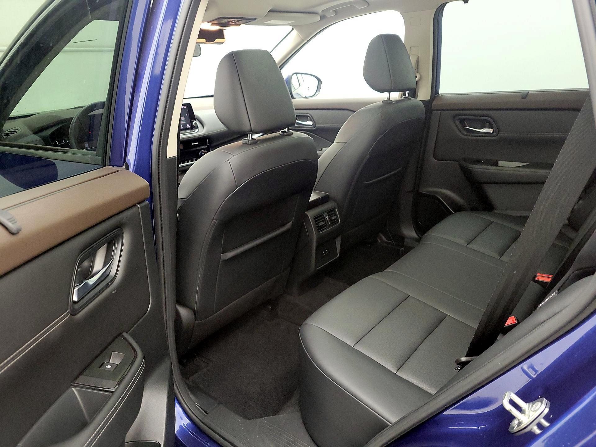 Thumbnail: 2022 Nissan Rogue - 20