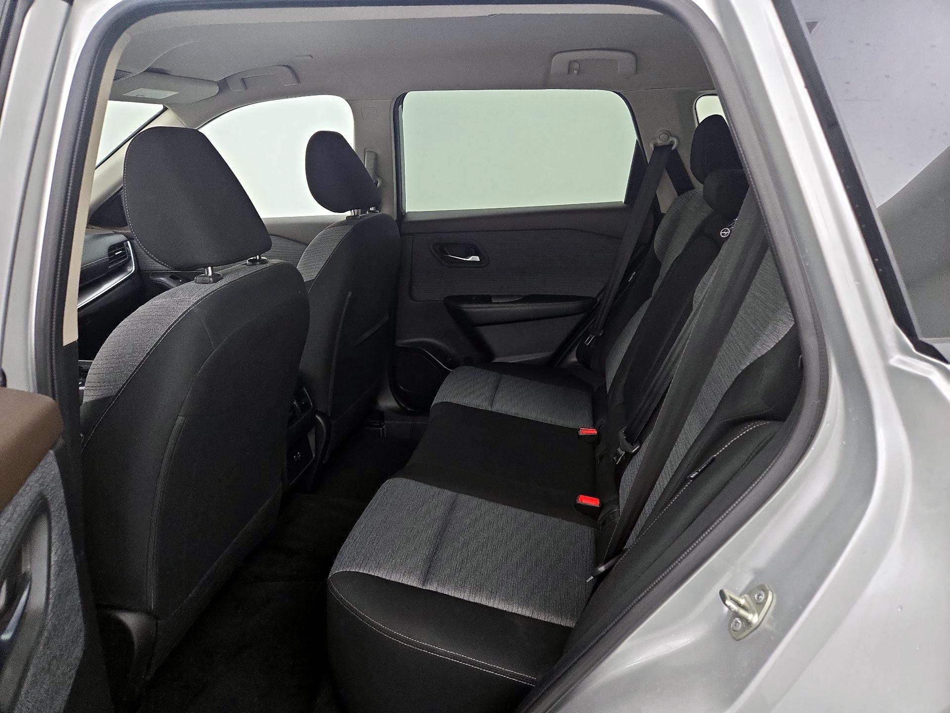 Thumbnail: 2023 Nissan Rogue - 19