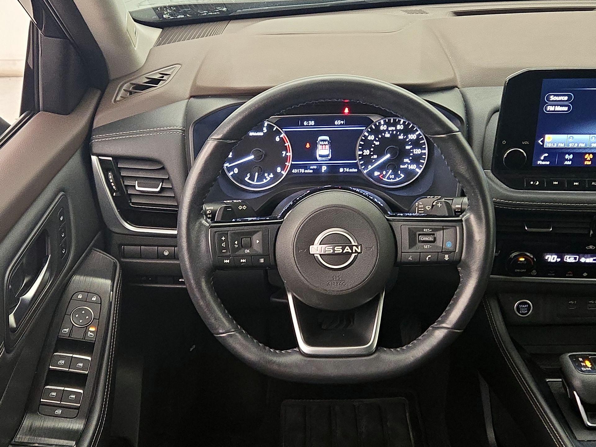 Thumbnail: 2023 Nissan Rogue - 10