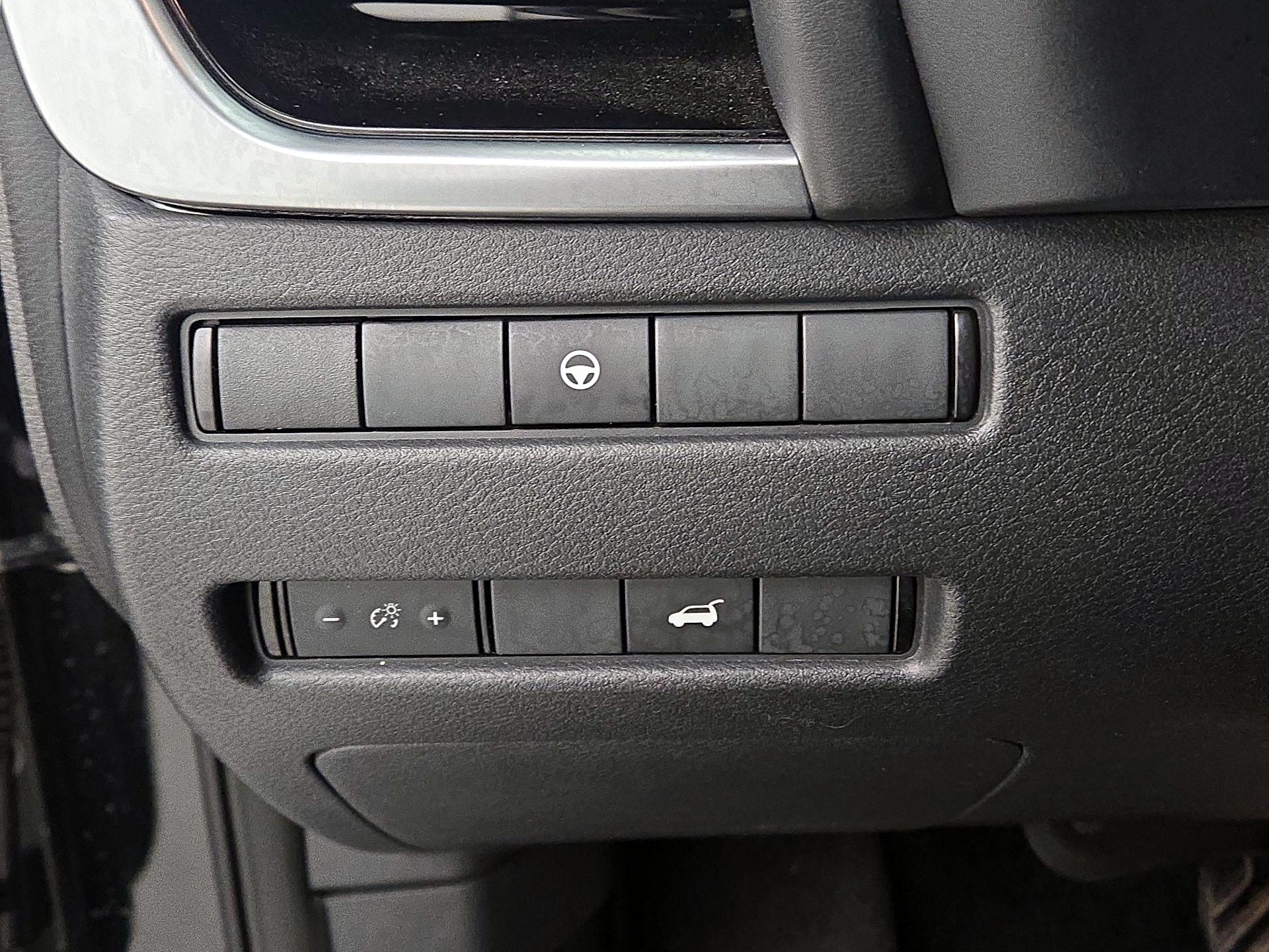 Thumbnail: 2023 Nissan Rogue - 13