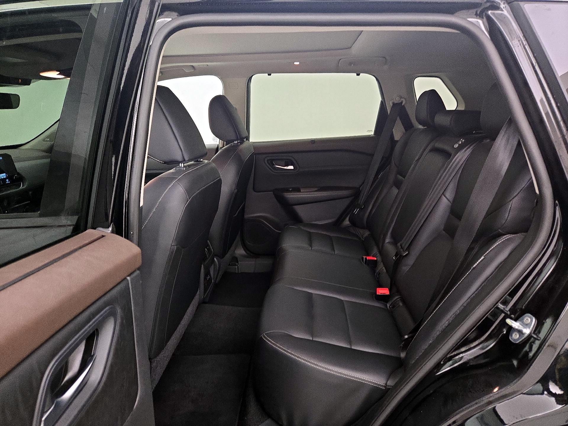 Thumbnail: 2023 Nissan Rogue - 19