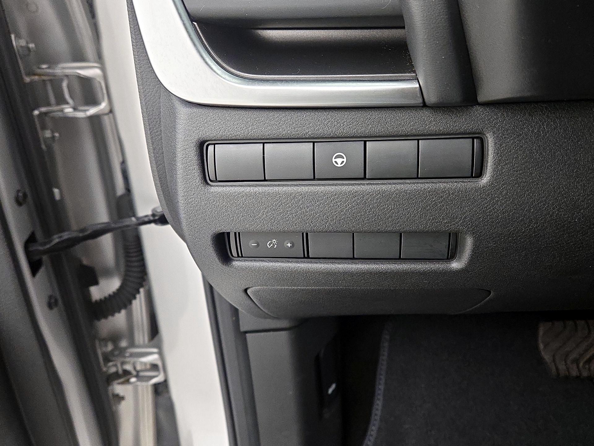 Thumbnail: 2023 Nissan Rogue - 13