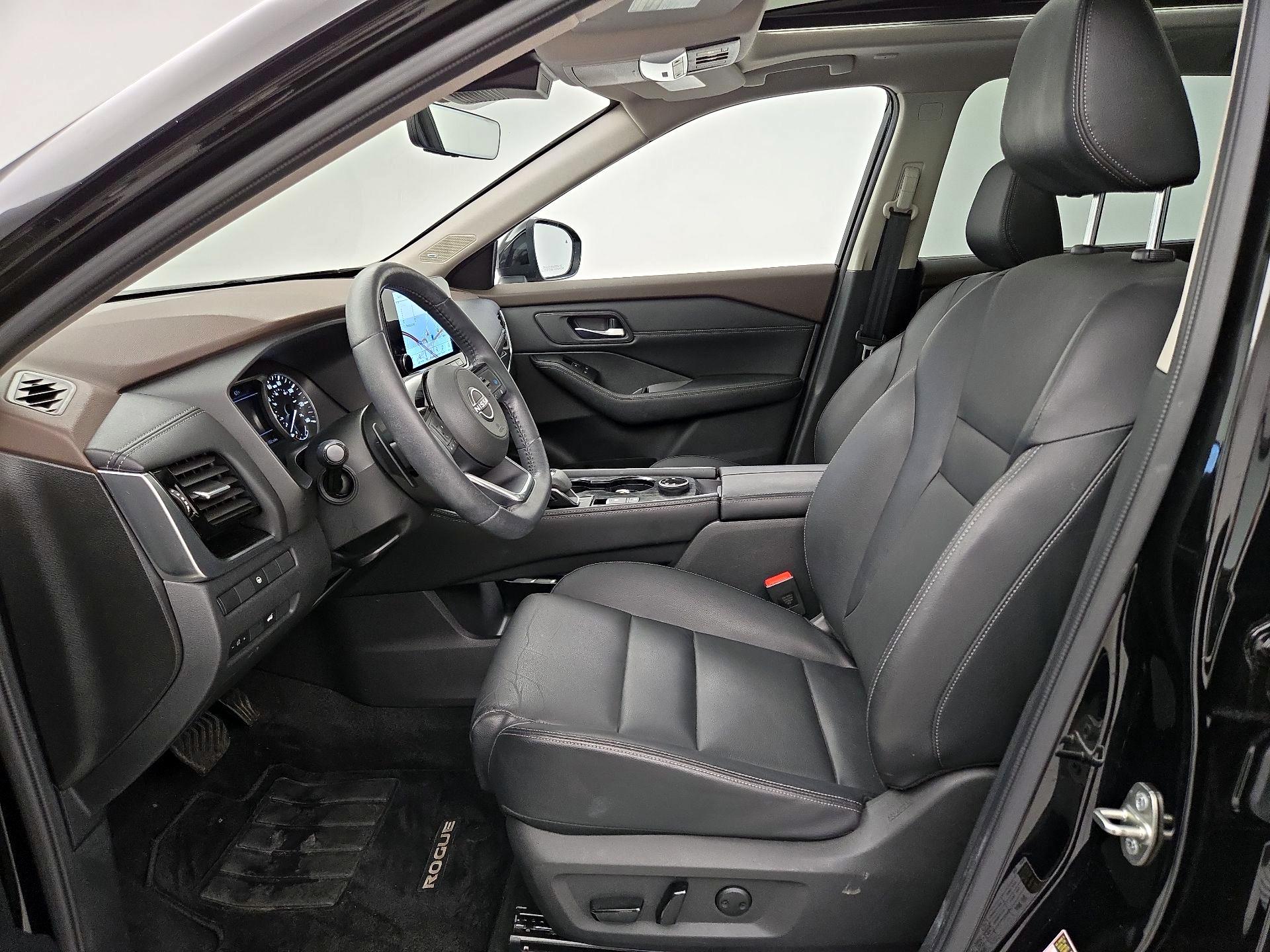 Thumbnail: 2023 Nissan Rogue - 11