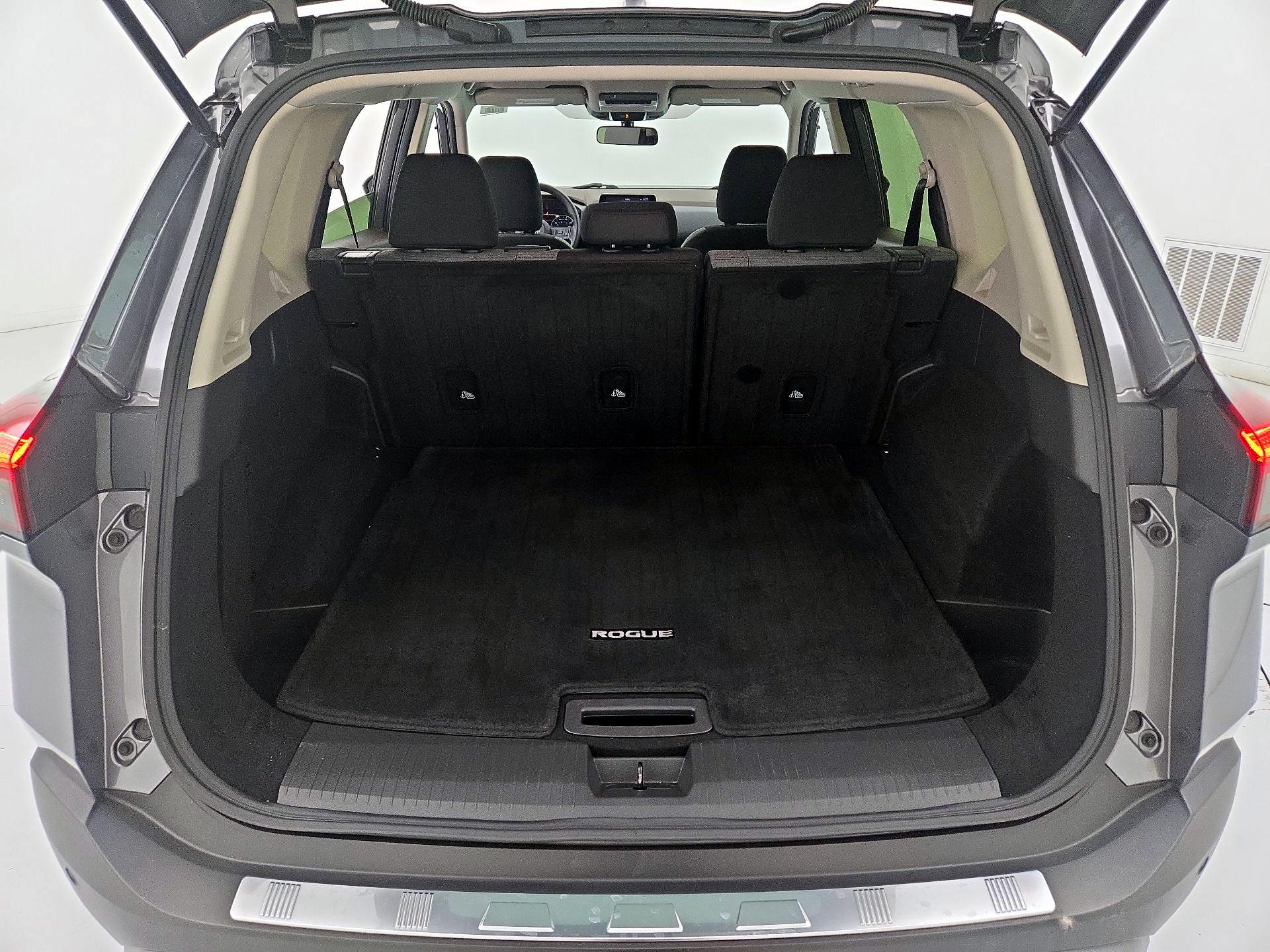 Thumbnail: 2023 Nissan Rogue - 20