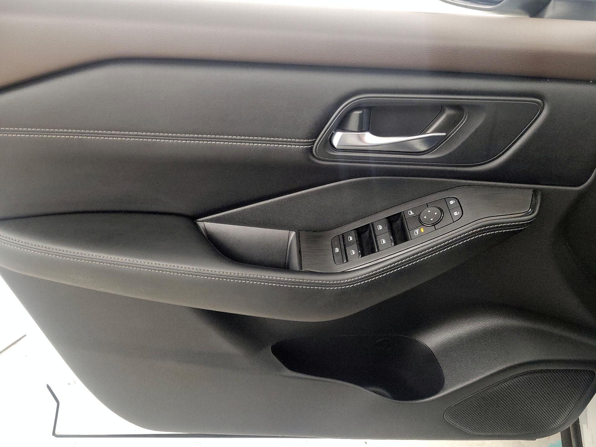 Thumbnail: 2023 Nissan Rogue - 12