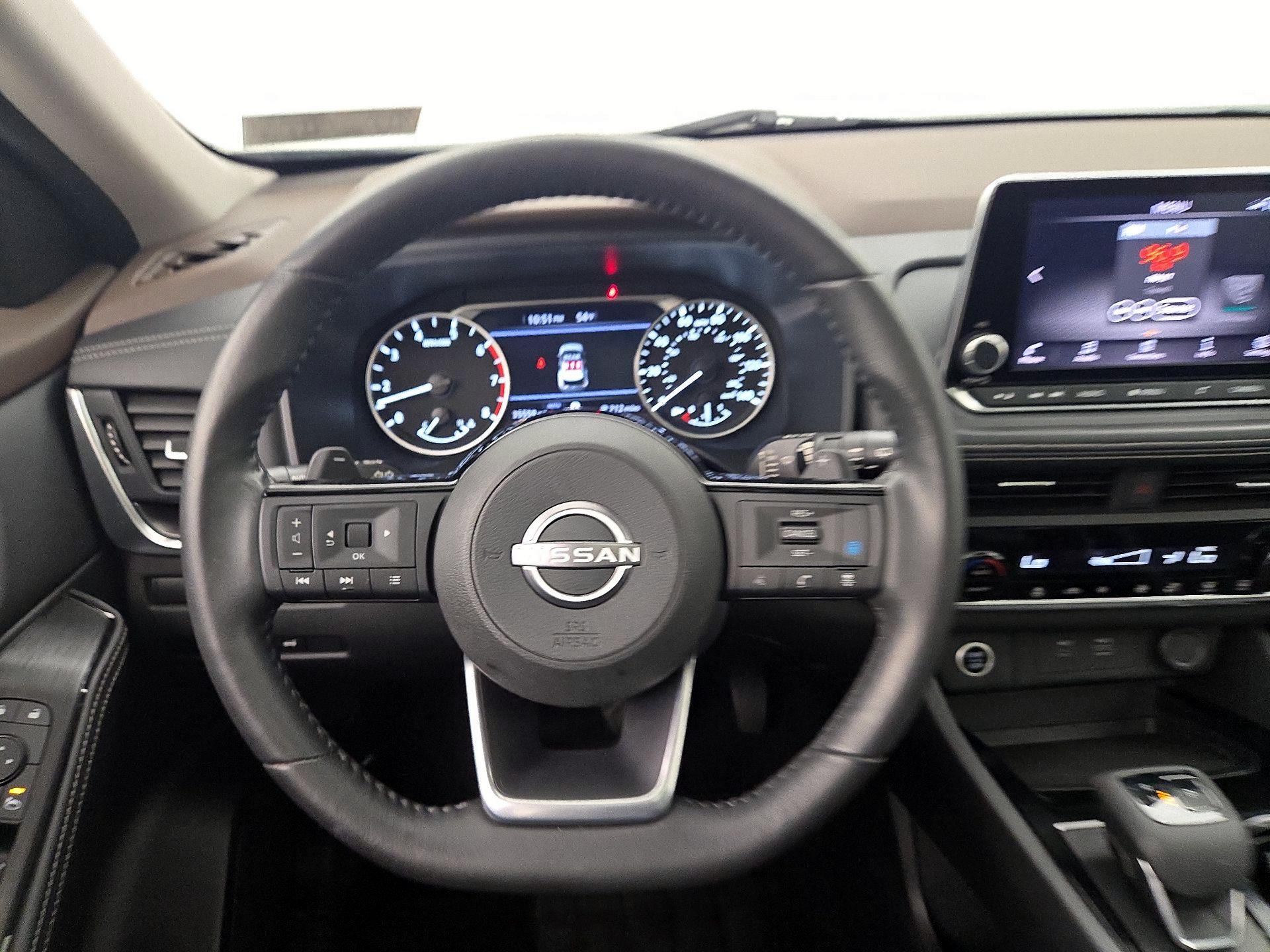 Thumbnail: 2023 Nissan Rogue - 10