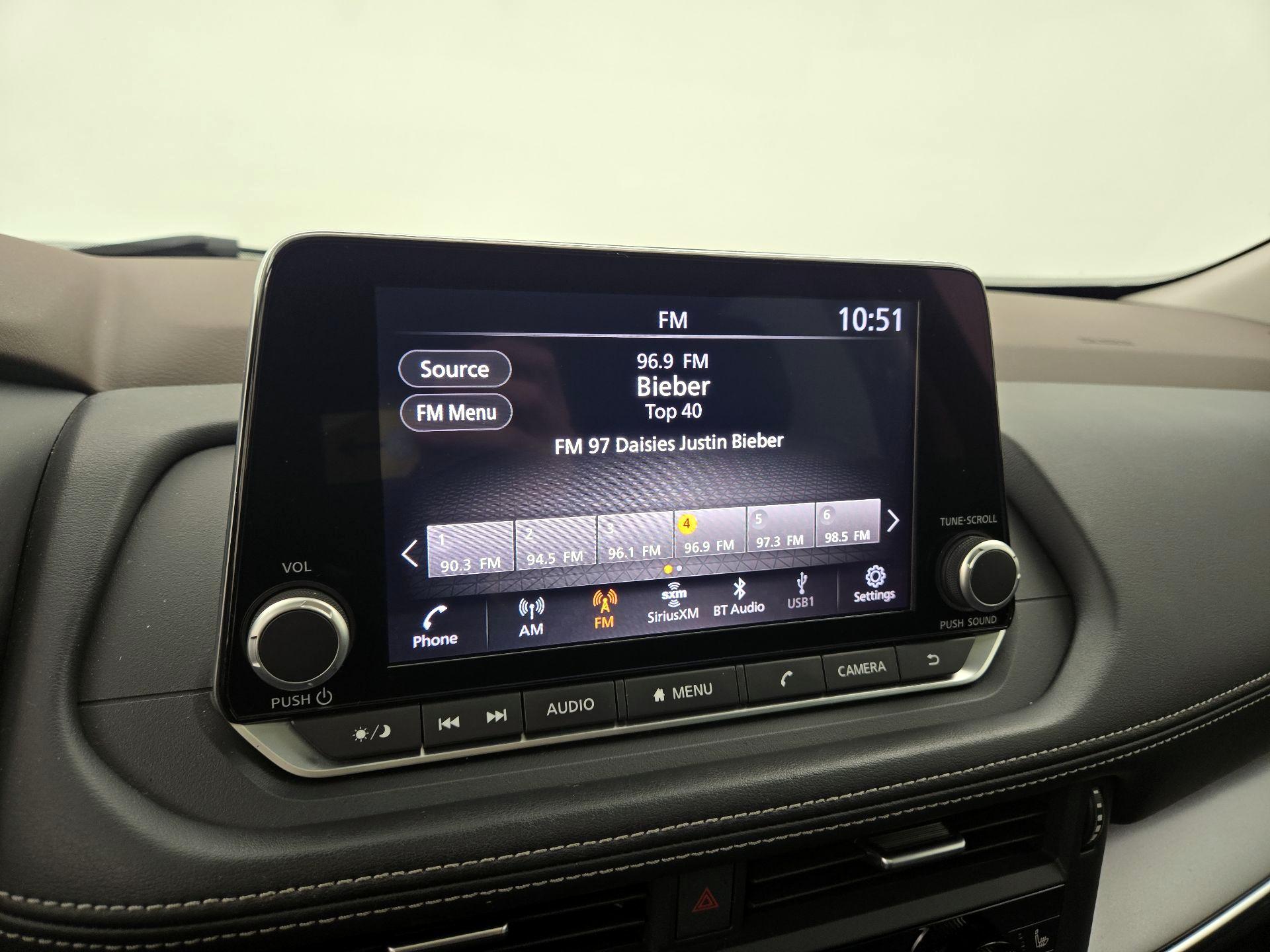 Thumbnail: 2023 Nissan Rogue - 15