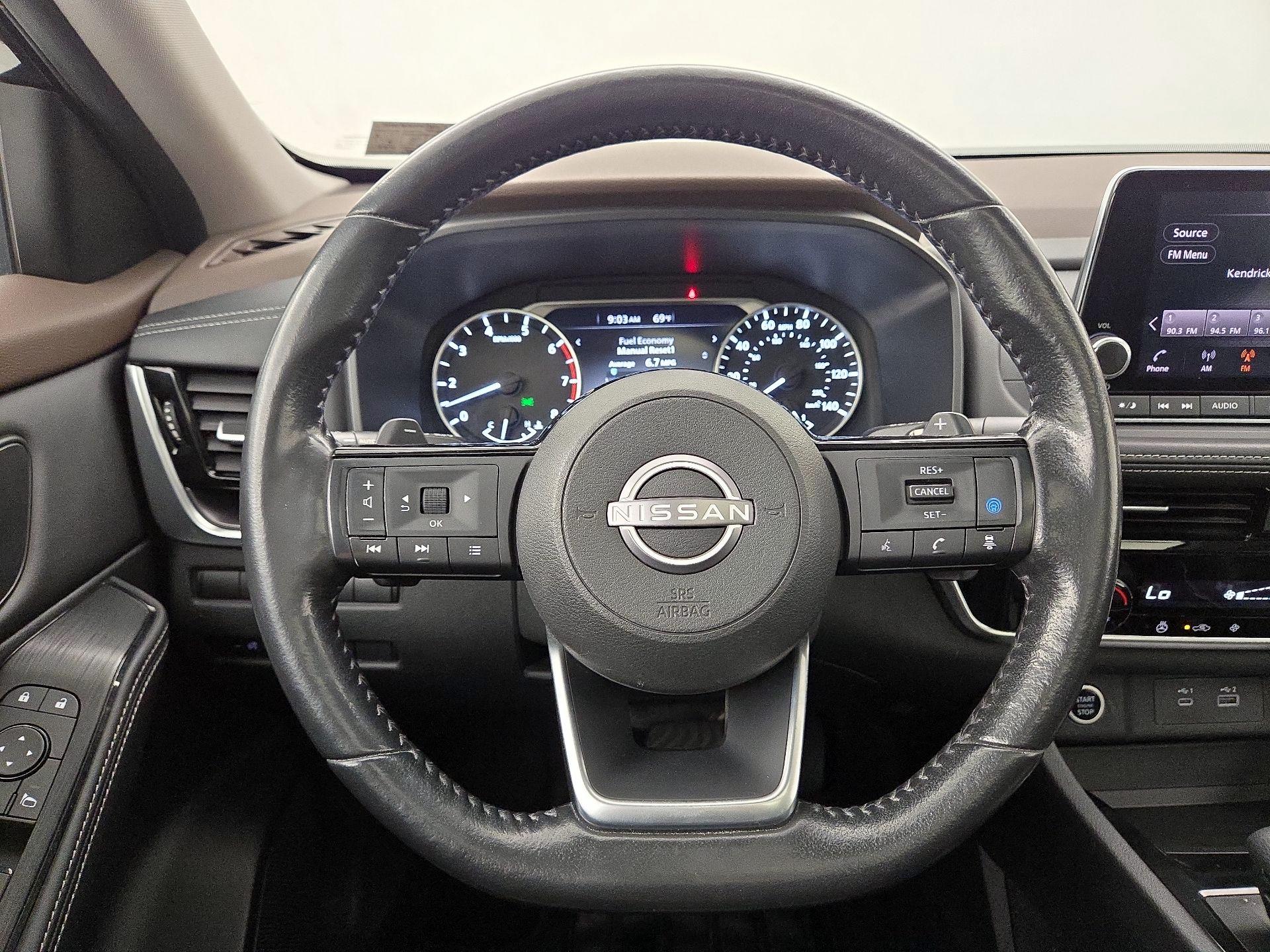 Thumbnail: 2022 Nissan Rogue - 10