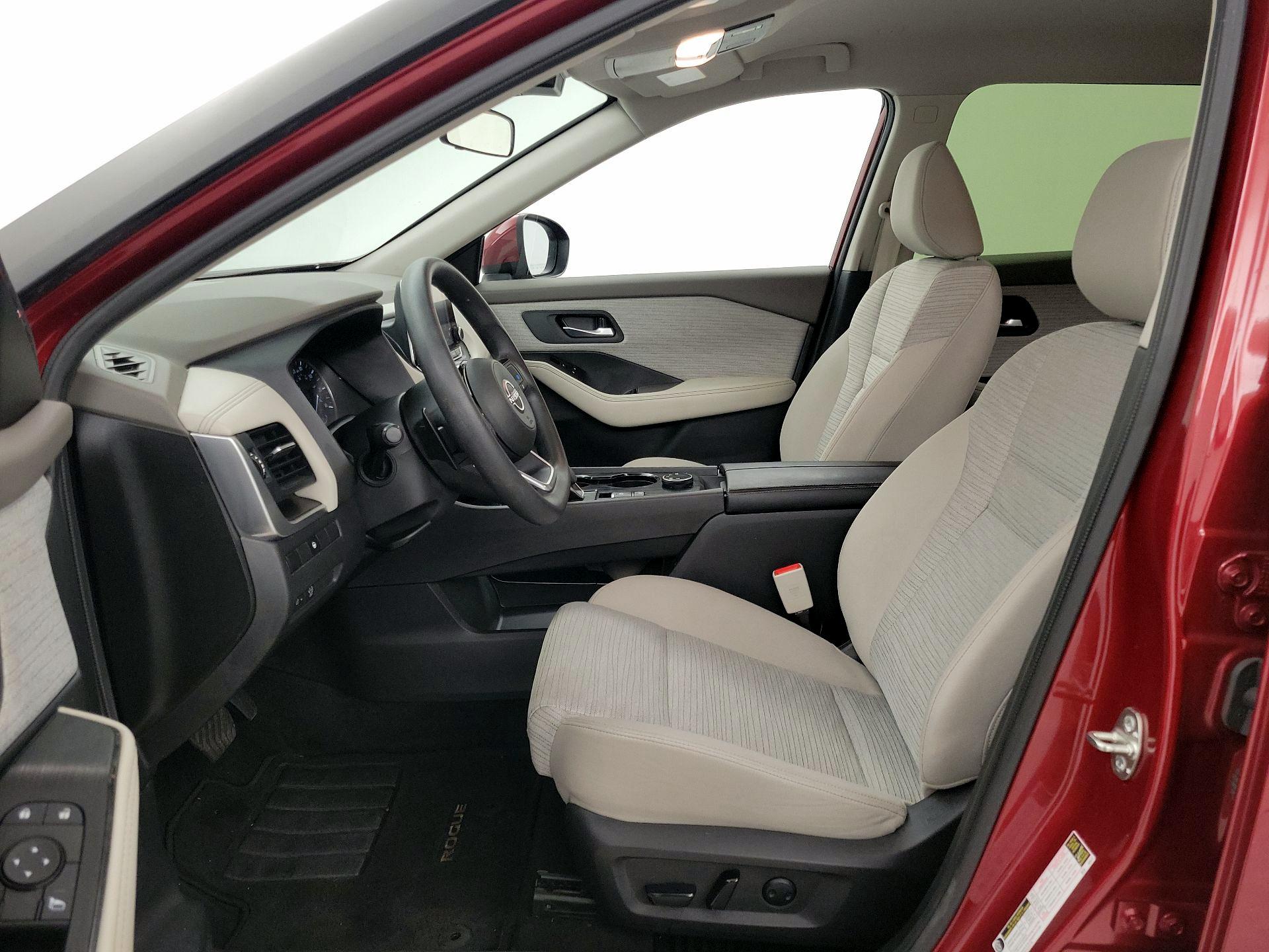 Thumbnail: 2023 Nissan Rogue - 11