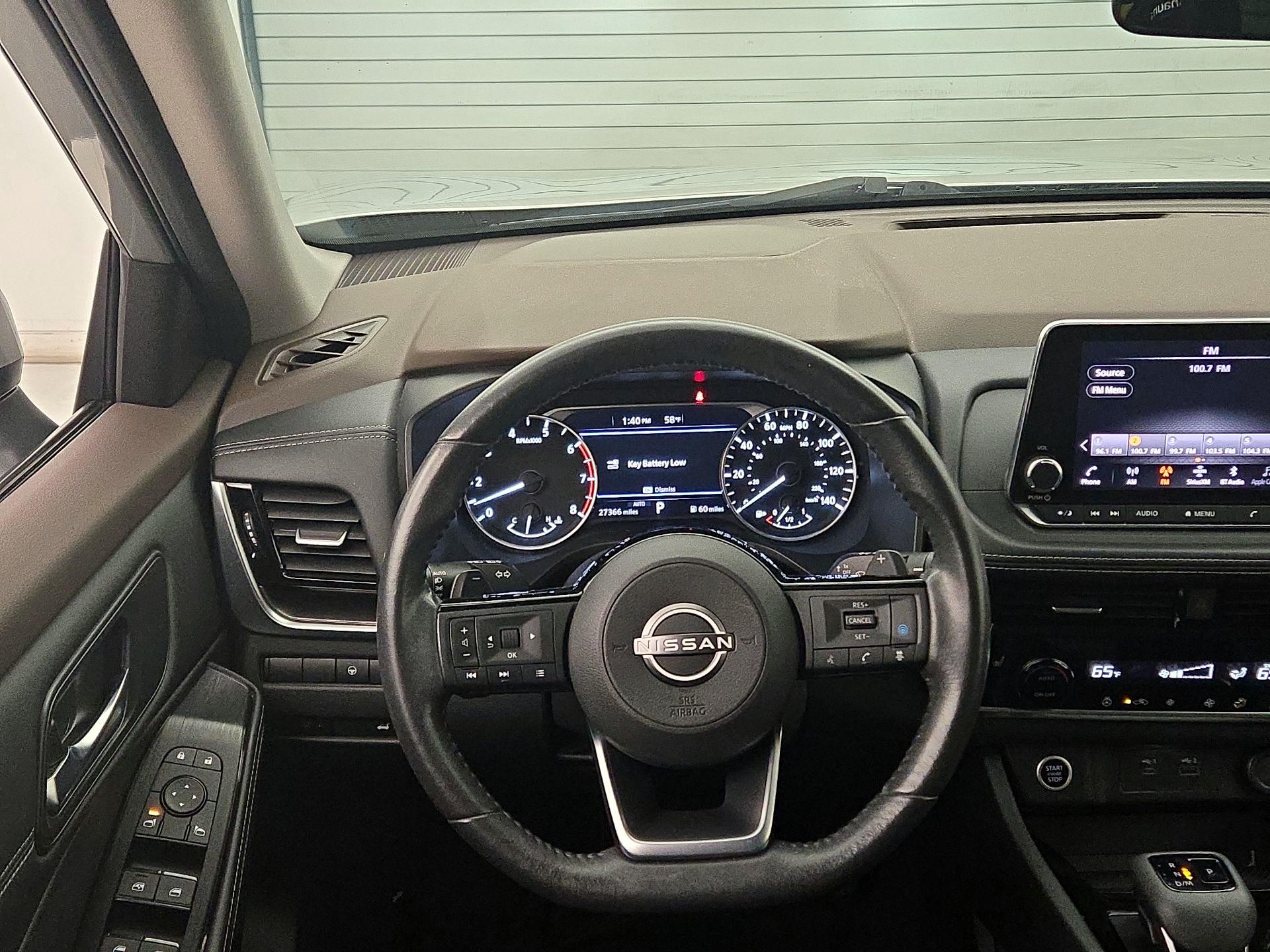 Thumbnail: 2022 Nissan Rogue - 10