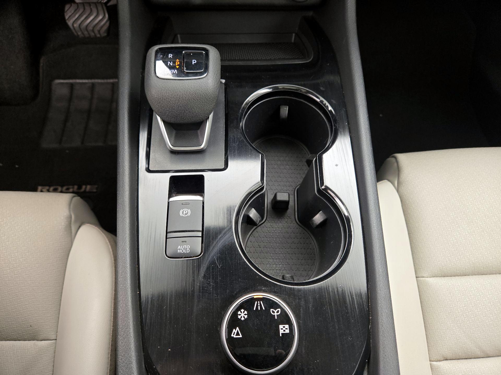 Thumbnail: 2023 Nissan Rogue - 17