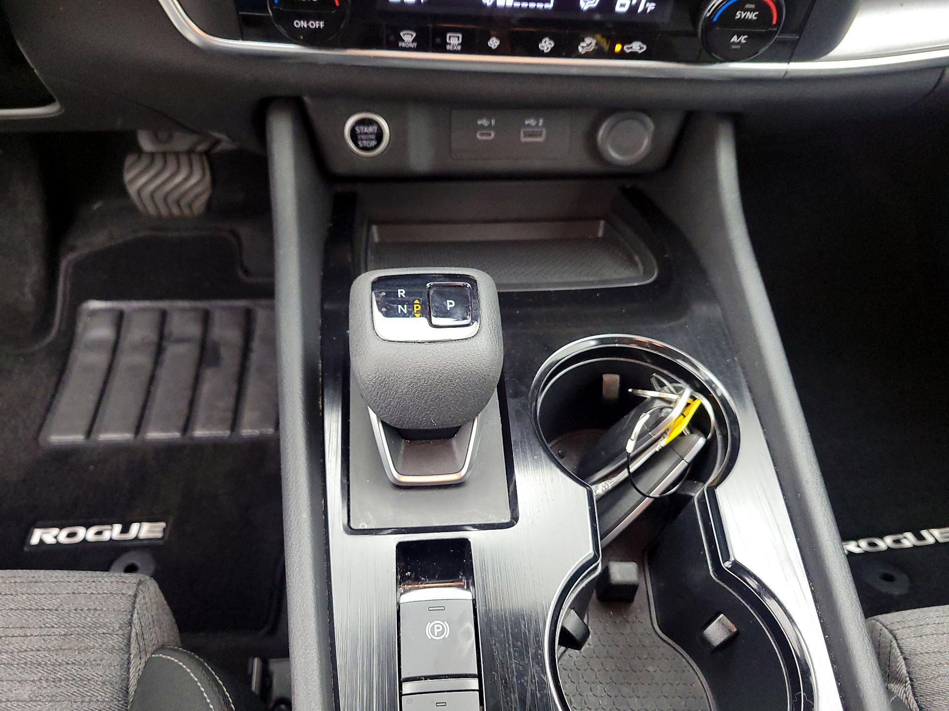 Thumbnail: 2023 Nissan Rogue - 17