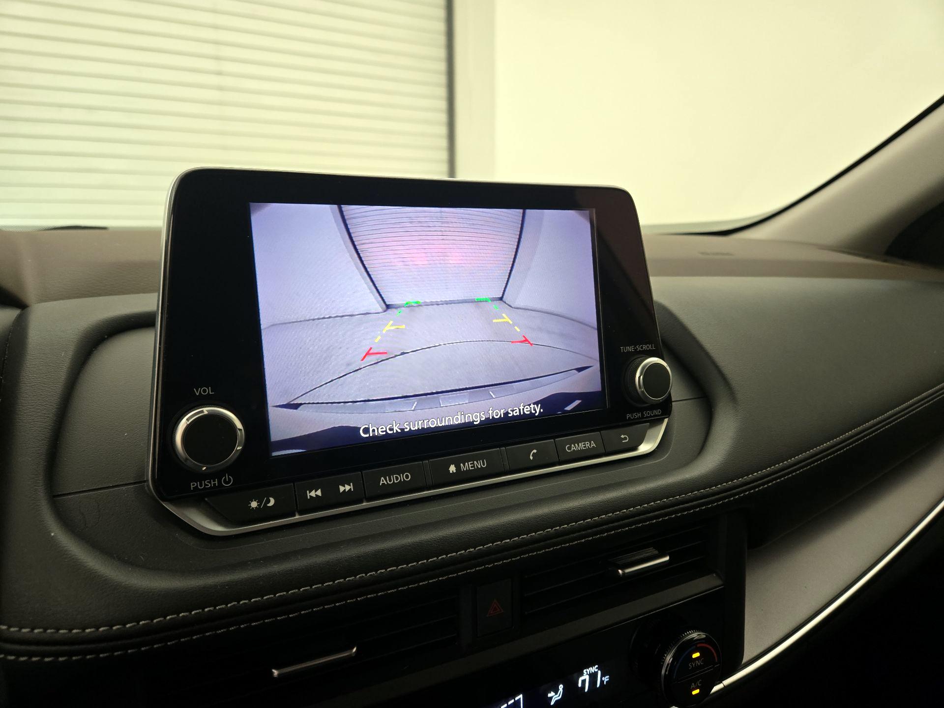 Thumbnail: 2023 Nissan Rogue - 14